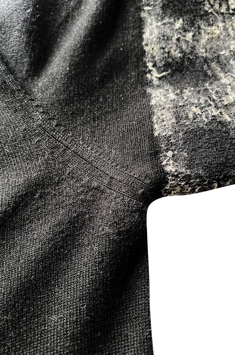 2005 Cruise Chanel Classic Boucle Skirt & Black Cashemere Top Set