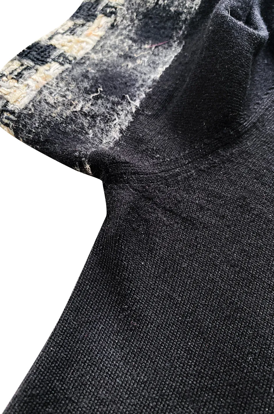 2005 Cruise Chanel Classic Boucle Skirt & Black Cashemere Top Set