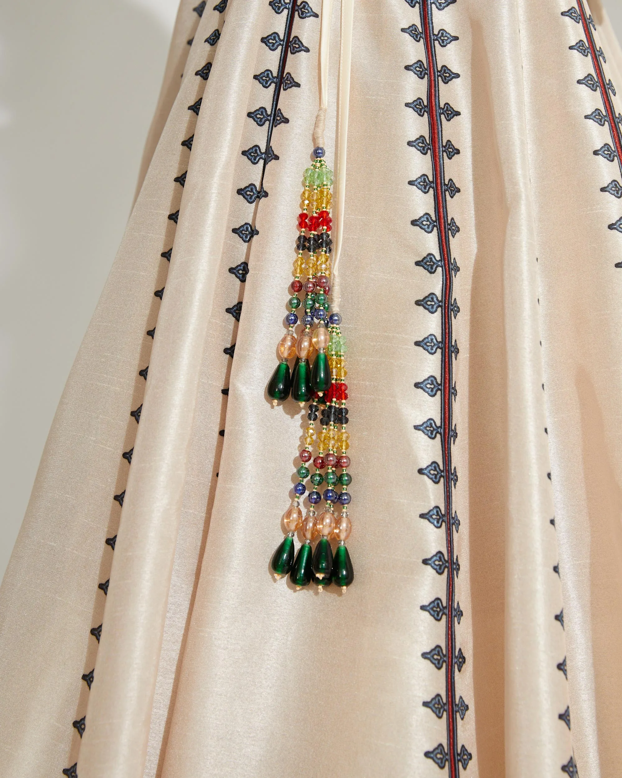 A Notting Hill Summer : Leela - Beige