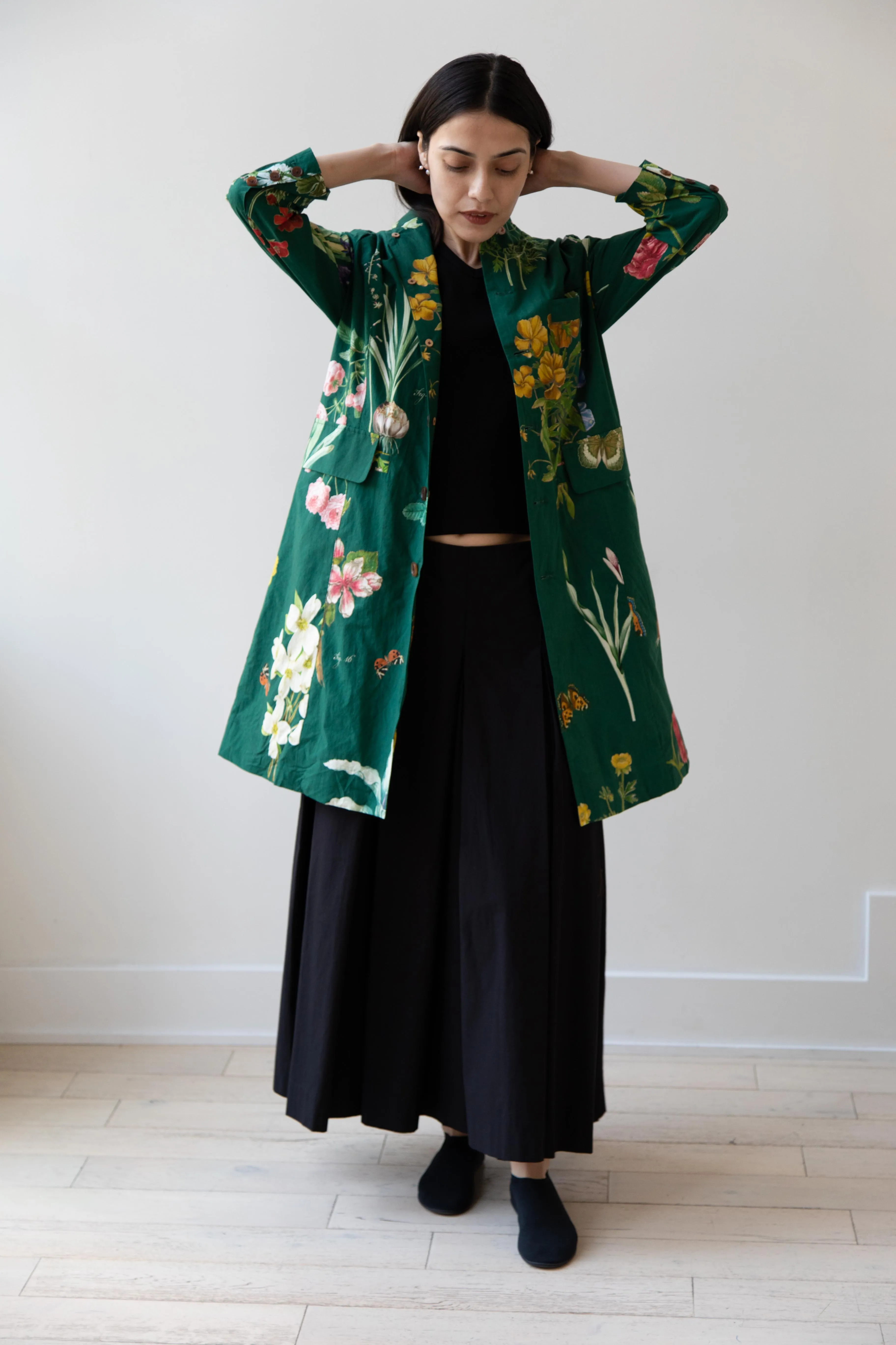 Aleksandr Manamïs | Coat in Jardin Vert