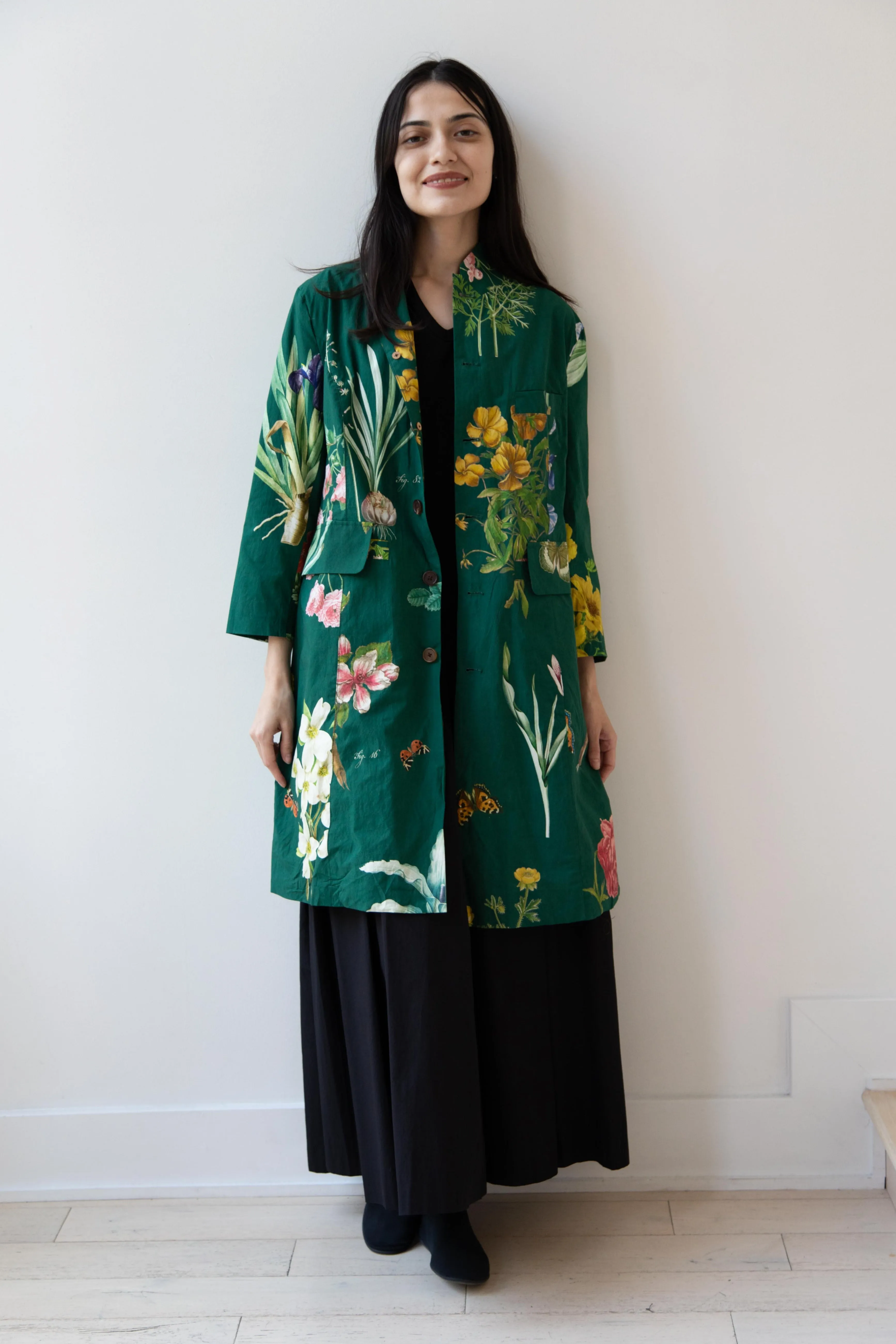 Aleksandr Manamïs | Coat in Jardin Vert