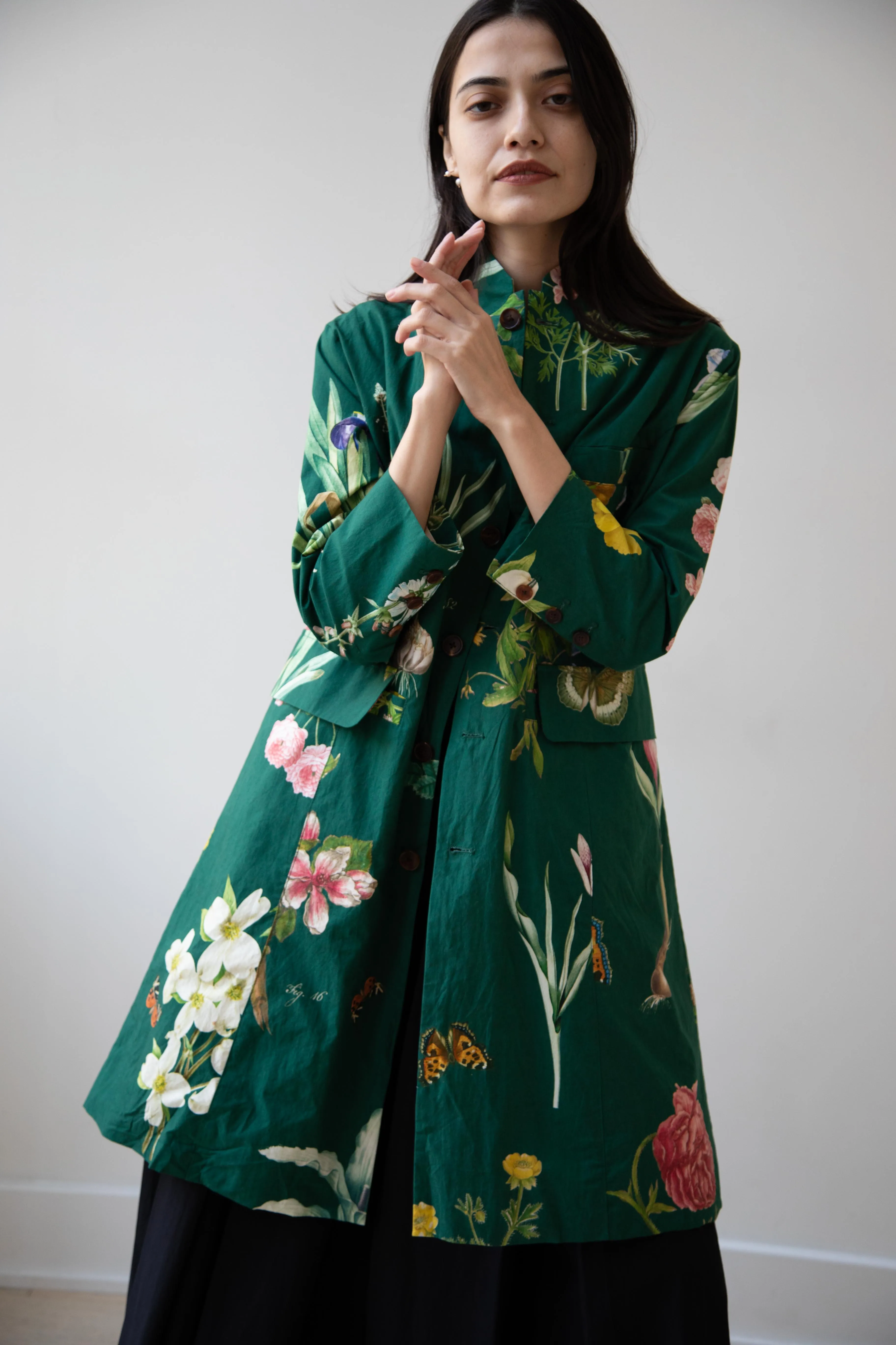 Aleksandr Manamïs | Coat in Jardin Vert