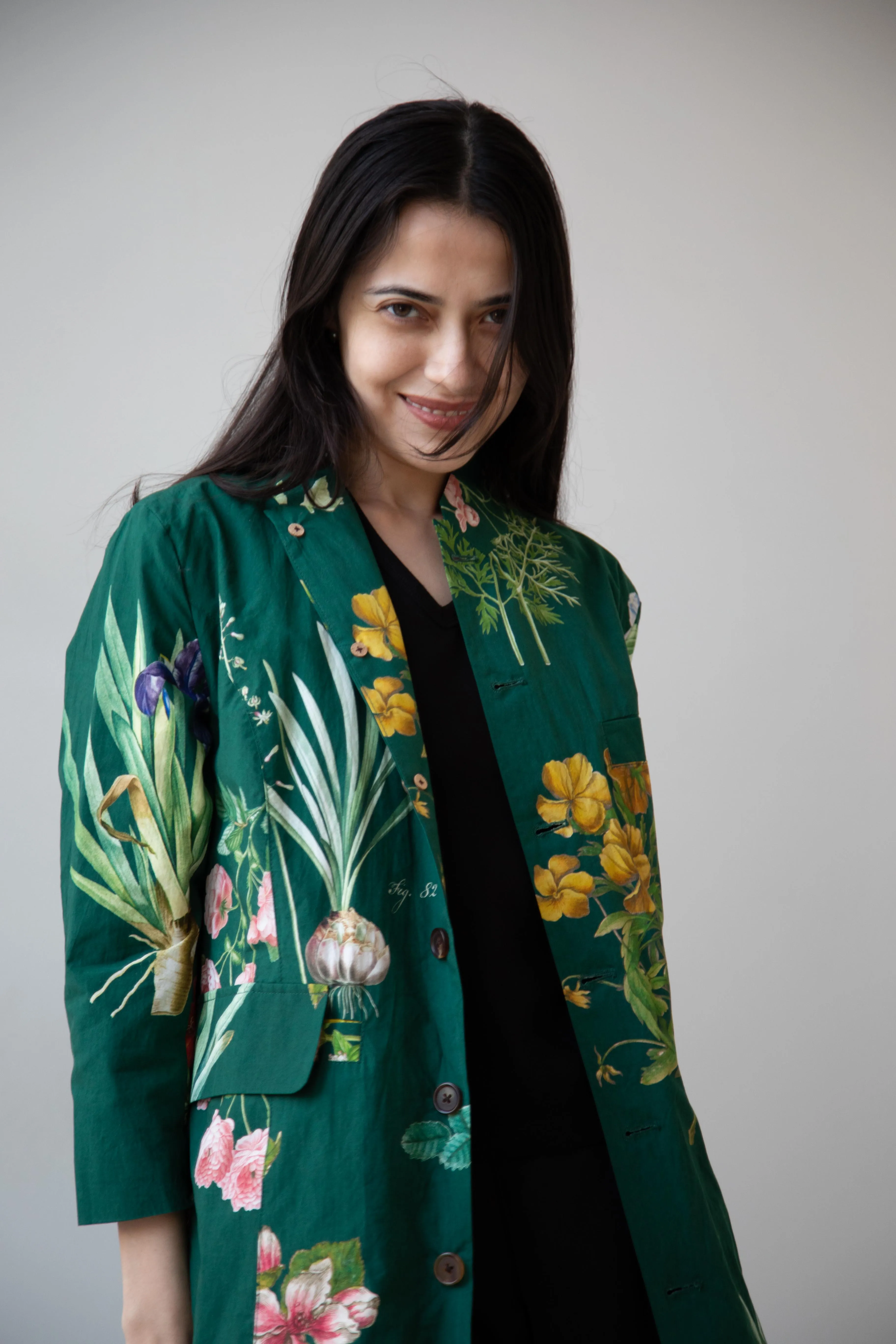 Aleksandr Manamïs | Coat in Jardin Vert