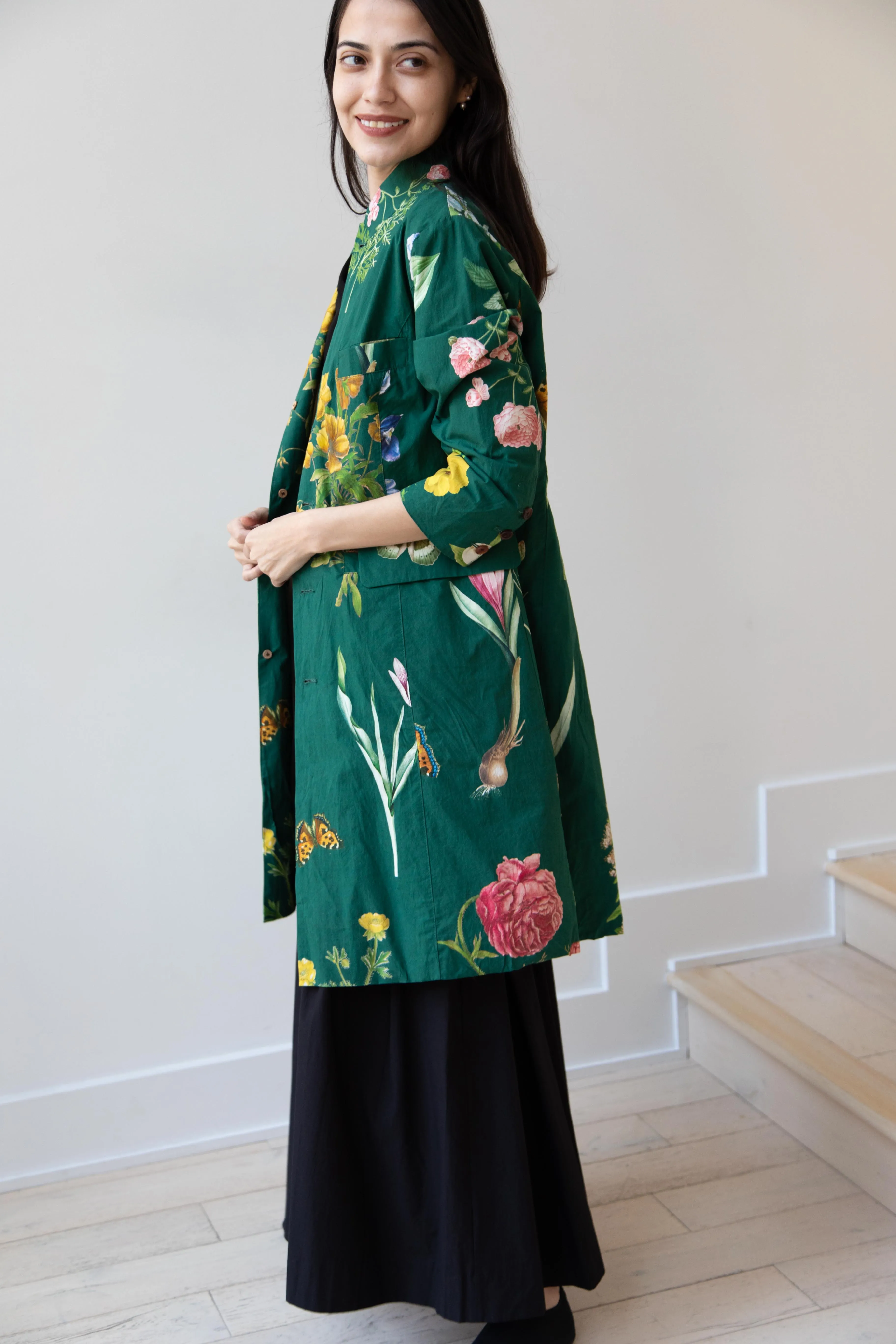 Aleksandr Manamïs | Coat in Jardin Vert