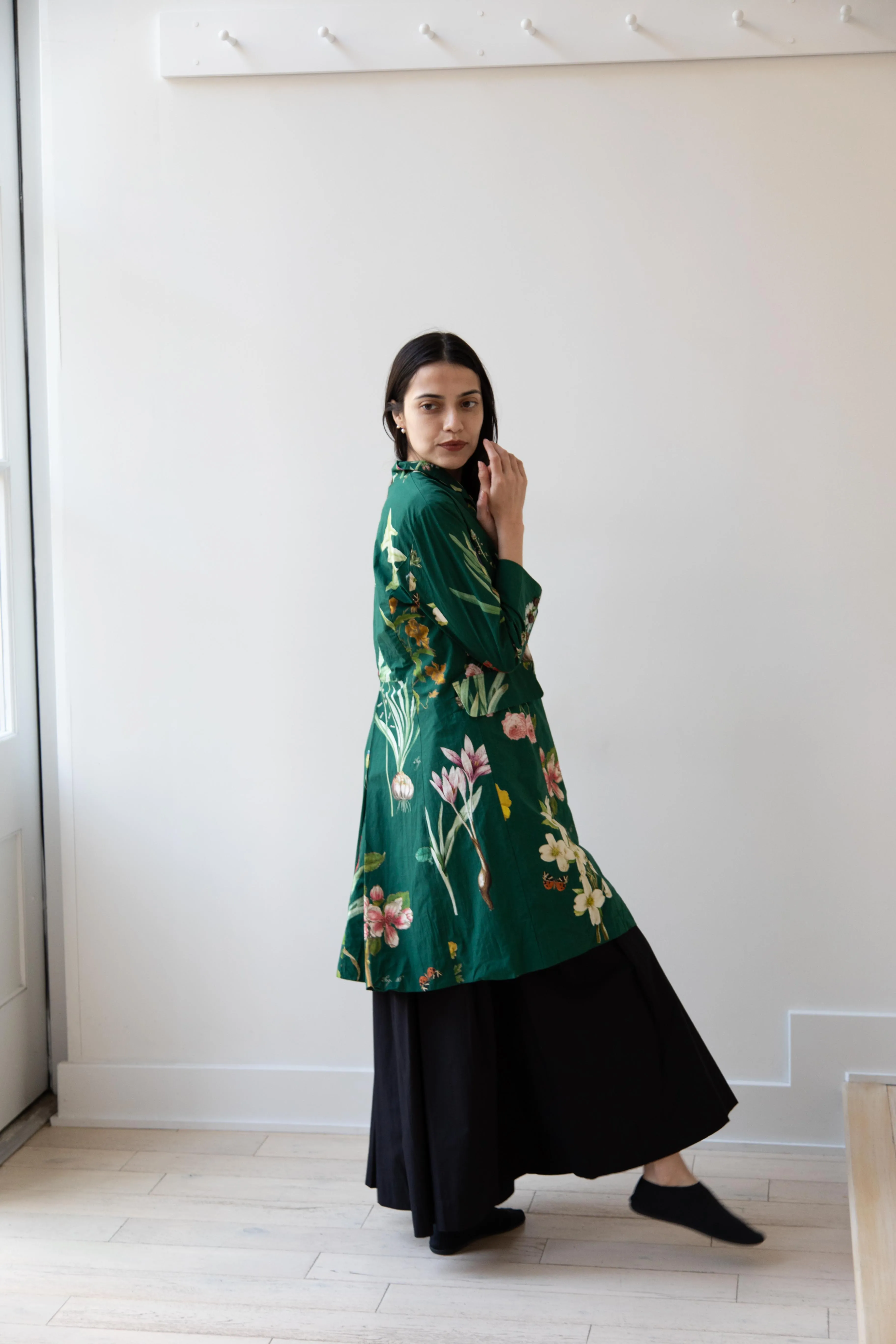 Aleksandr Manamïs | Coat in Jardin Vert