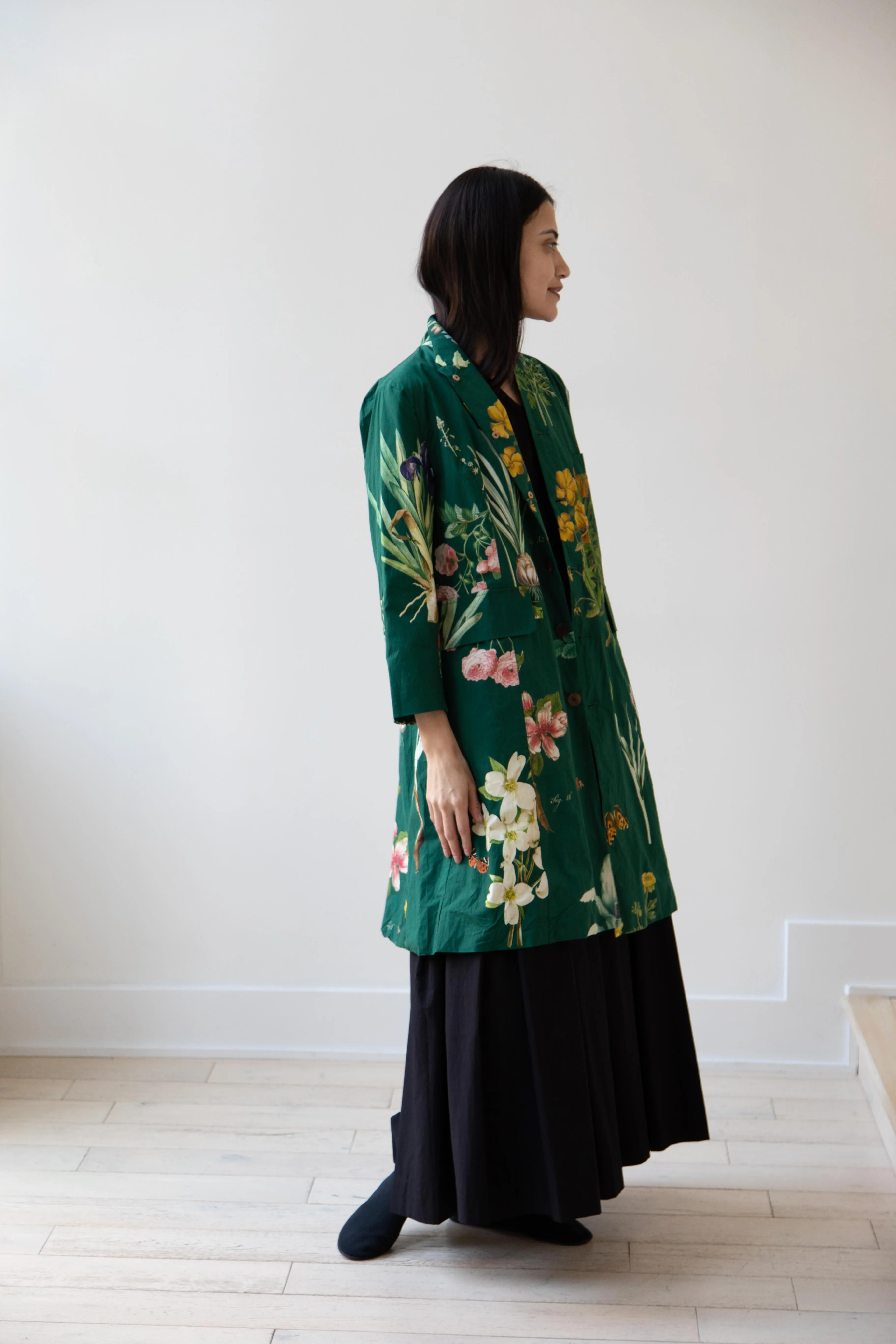 Aleksandr Manamïs | Coat in Jardin Vert