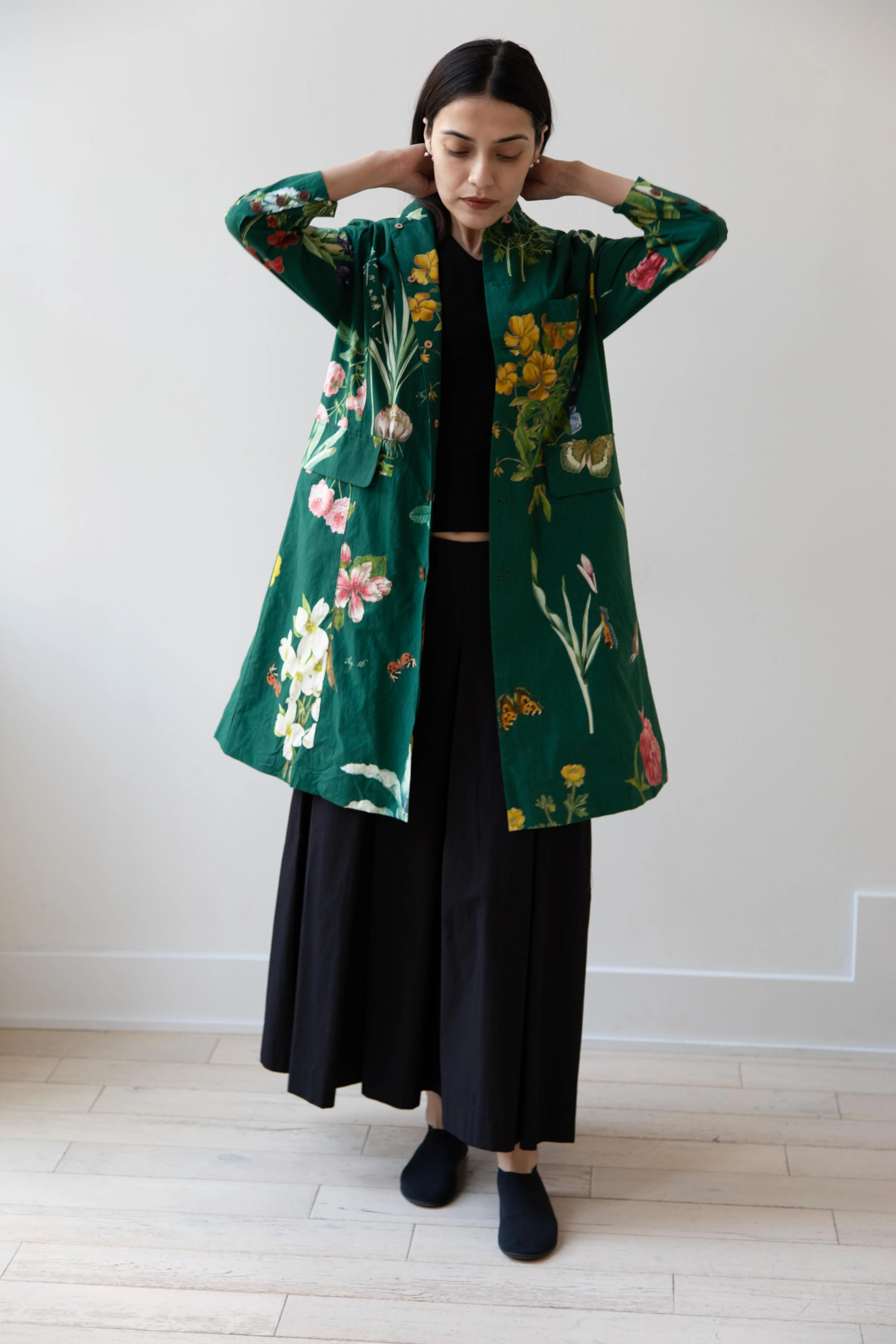 Aleksandr Manamïs | Coat in Jardin Vert
