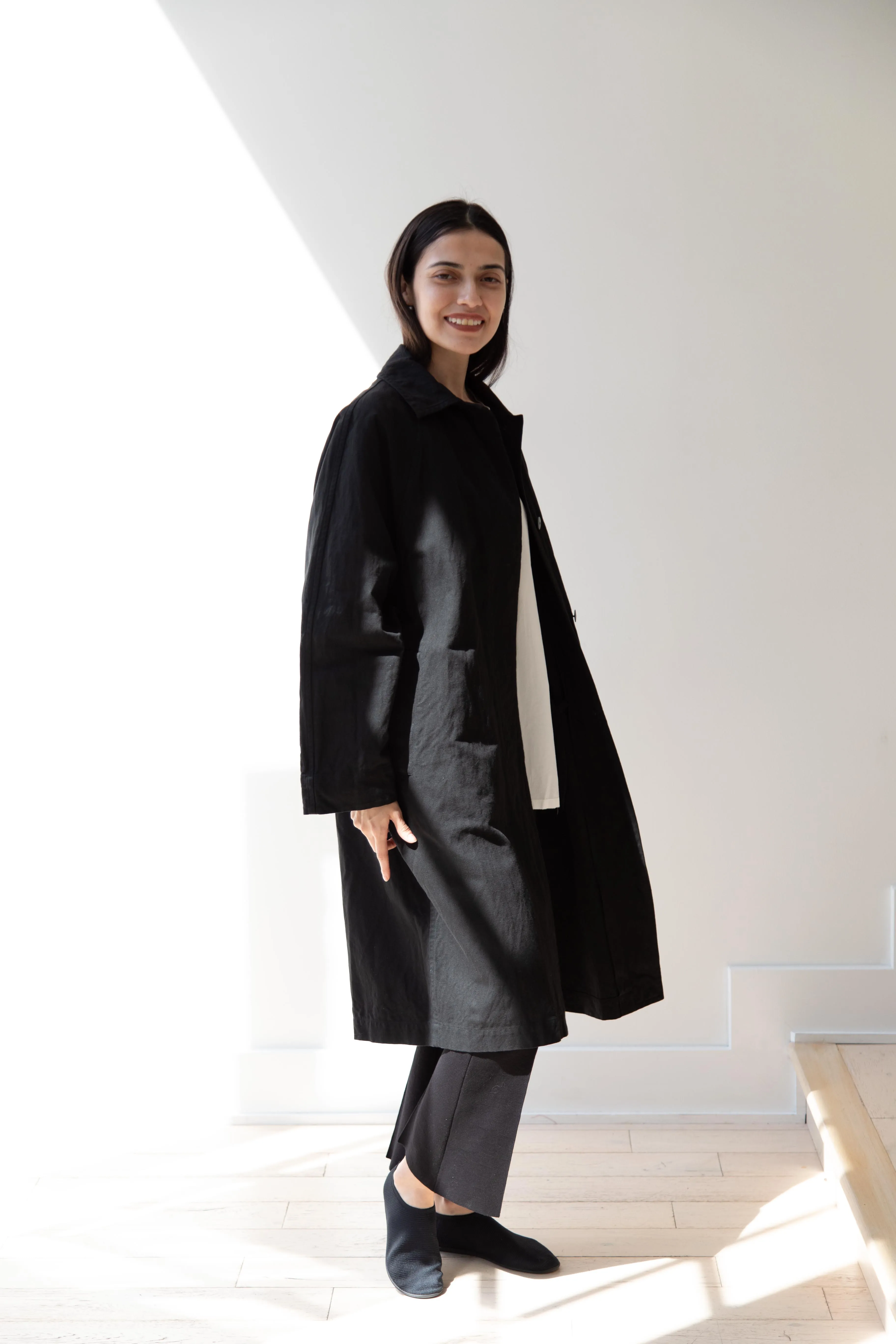 Arts & Science | Bal Collar Coat in Black Cotton Linen