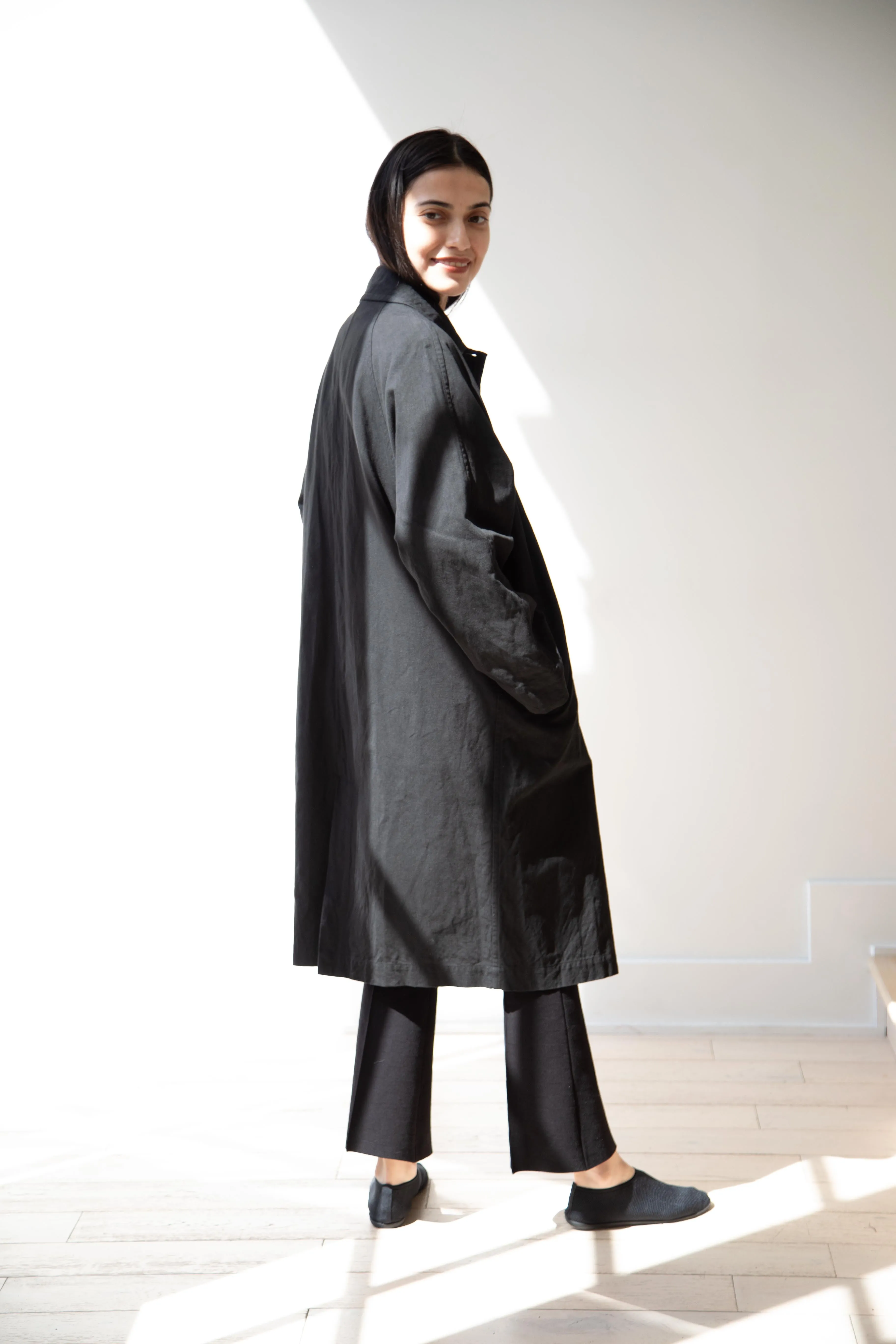 Arts & Science | Bal Collar Coat in Black Cotton Linen