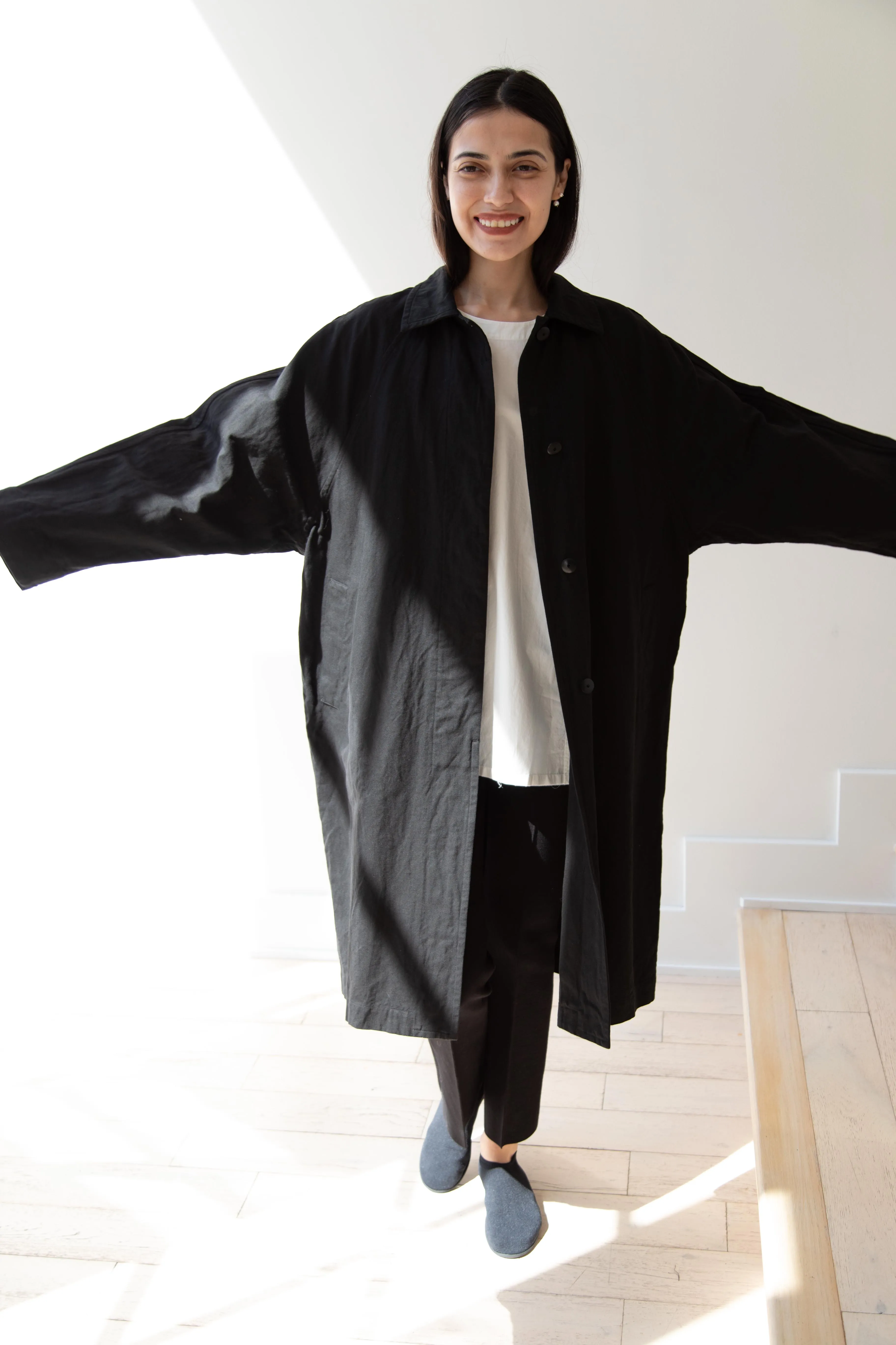 Arts & Science | Bal Collar Coat in Black Cotton Linen