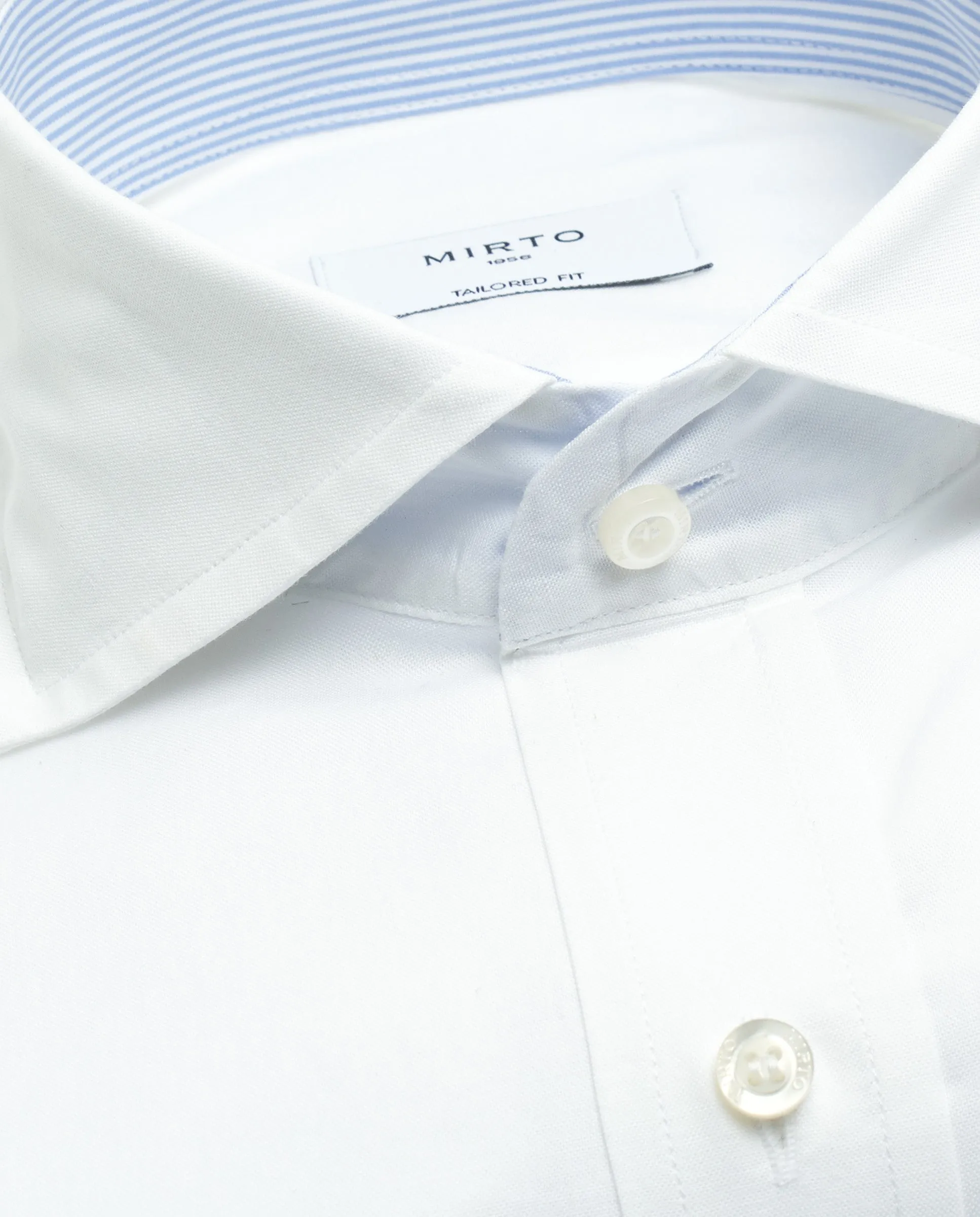 Camisa casual lisa semi-entallada blanco