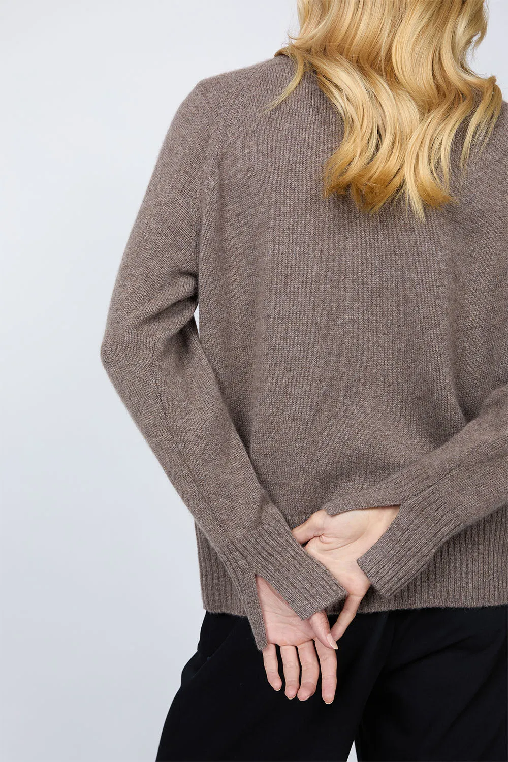 Cashmere Funnel Neck - Hazelnut