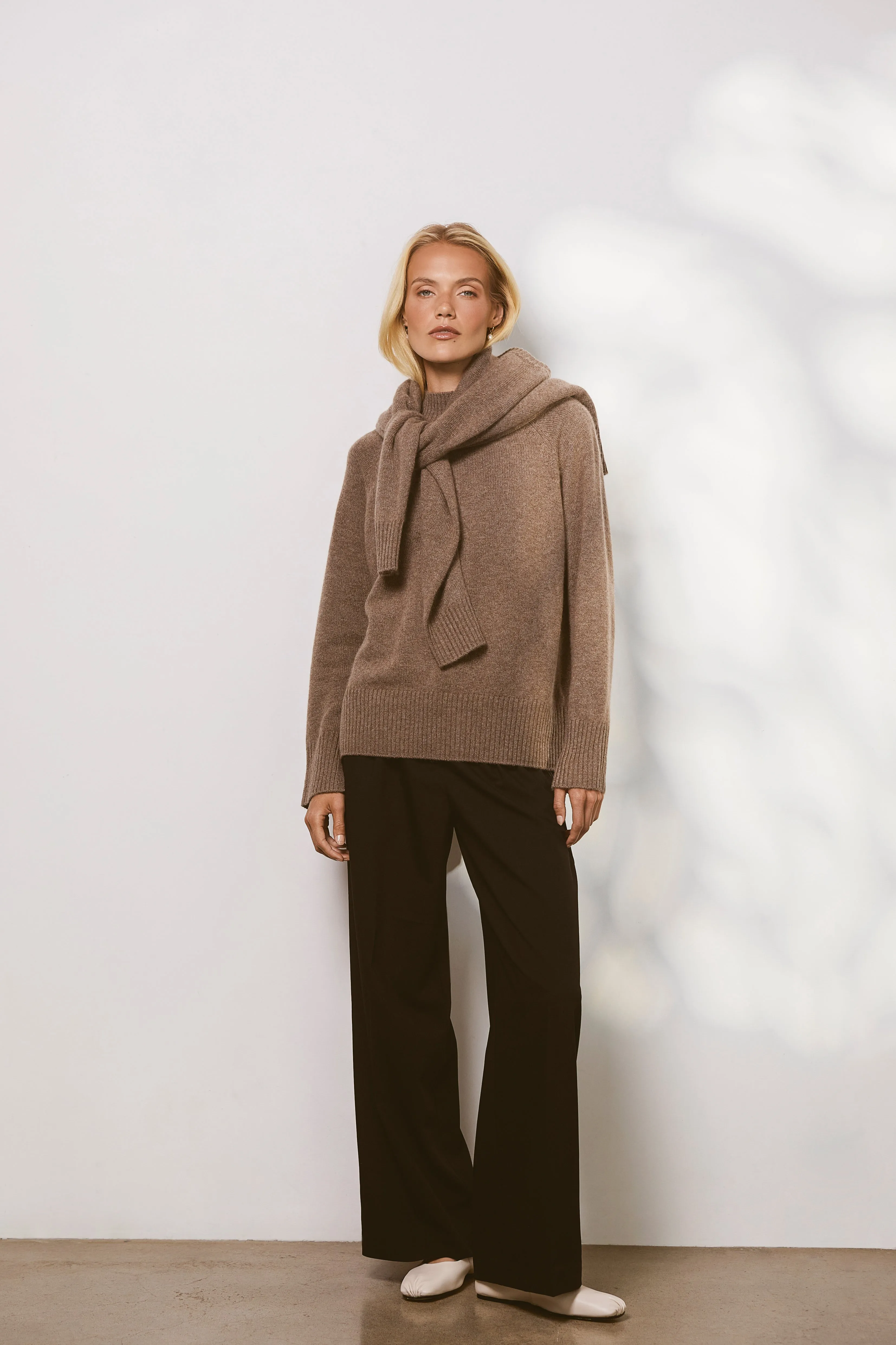 Cashmere Funnel Neck - Hazelnut