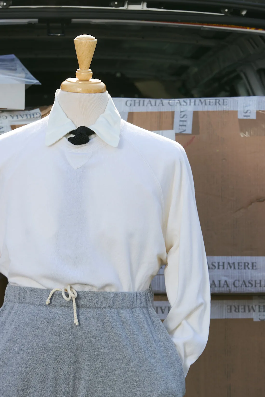 Cashmere Raglan Crewneck