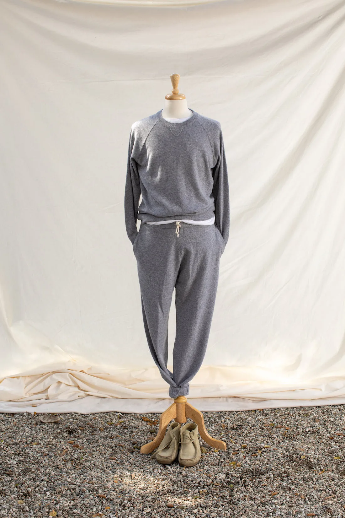 Cashmere Raglan Crewneck