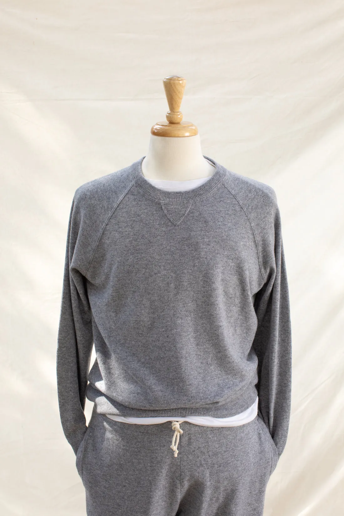 Cashmere Raglan Crewneck