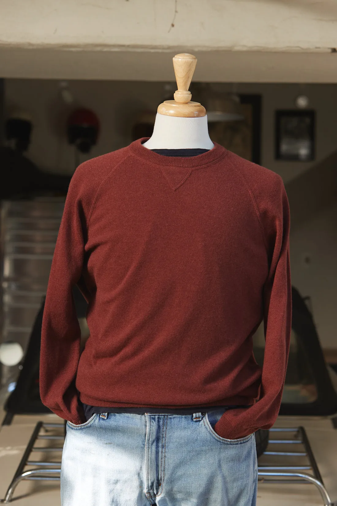 Cashmere Raglan Crewneck