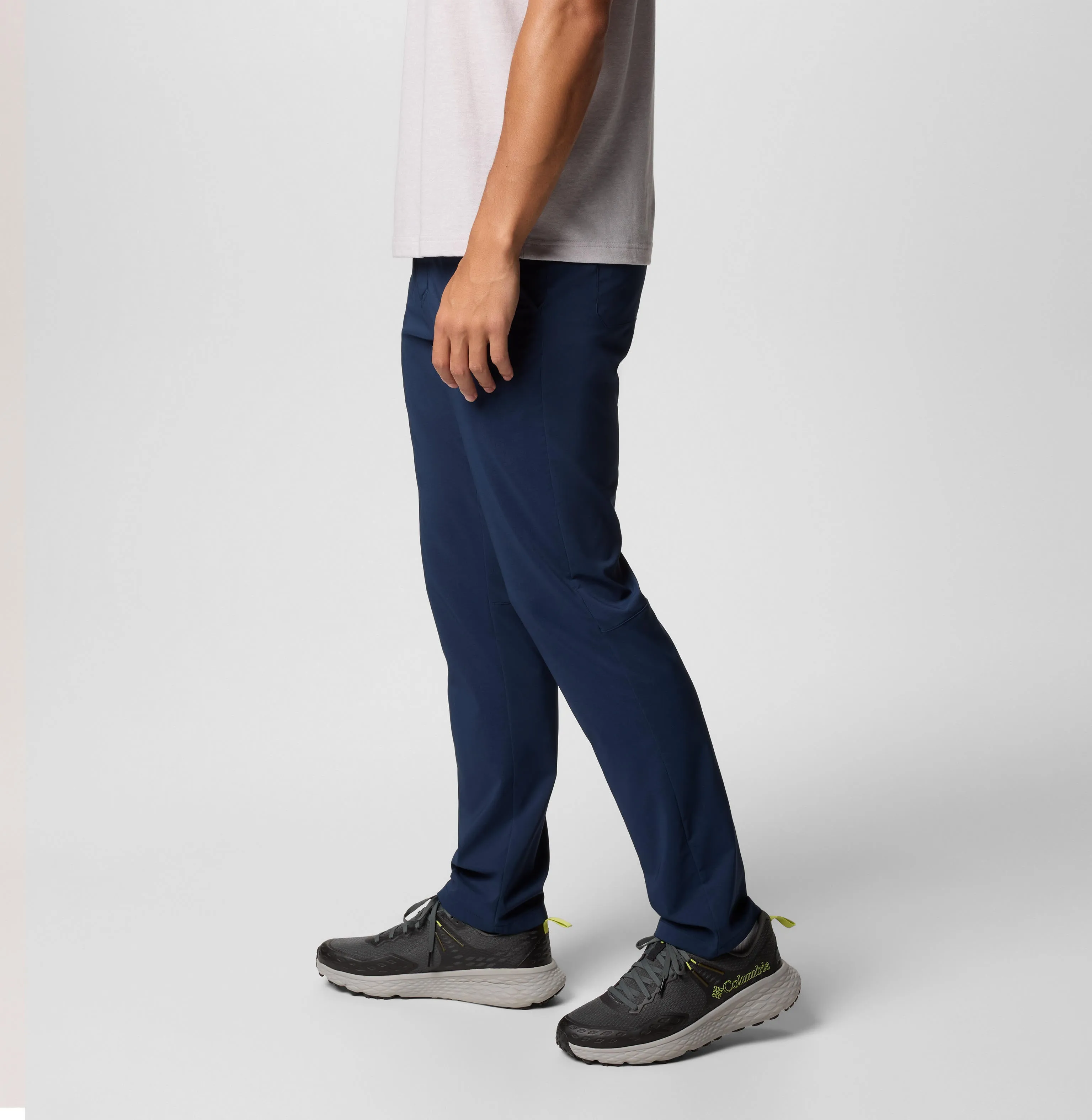 Columbia Mens Navy Blue Omni-Shield Sage Peak Chino Pant