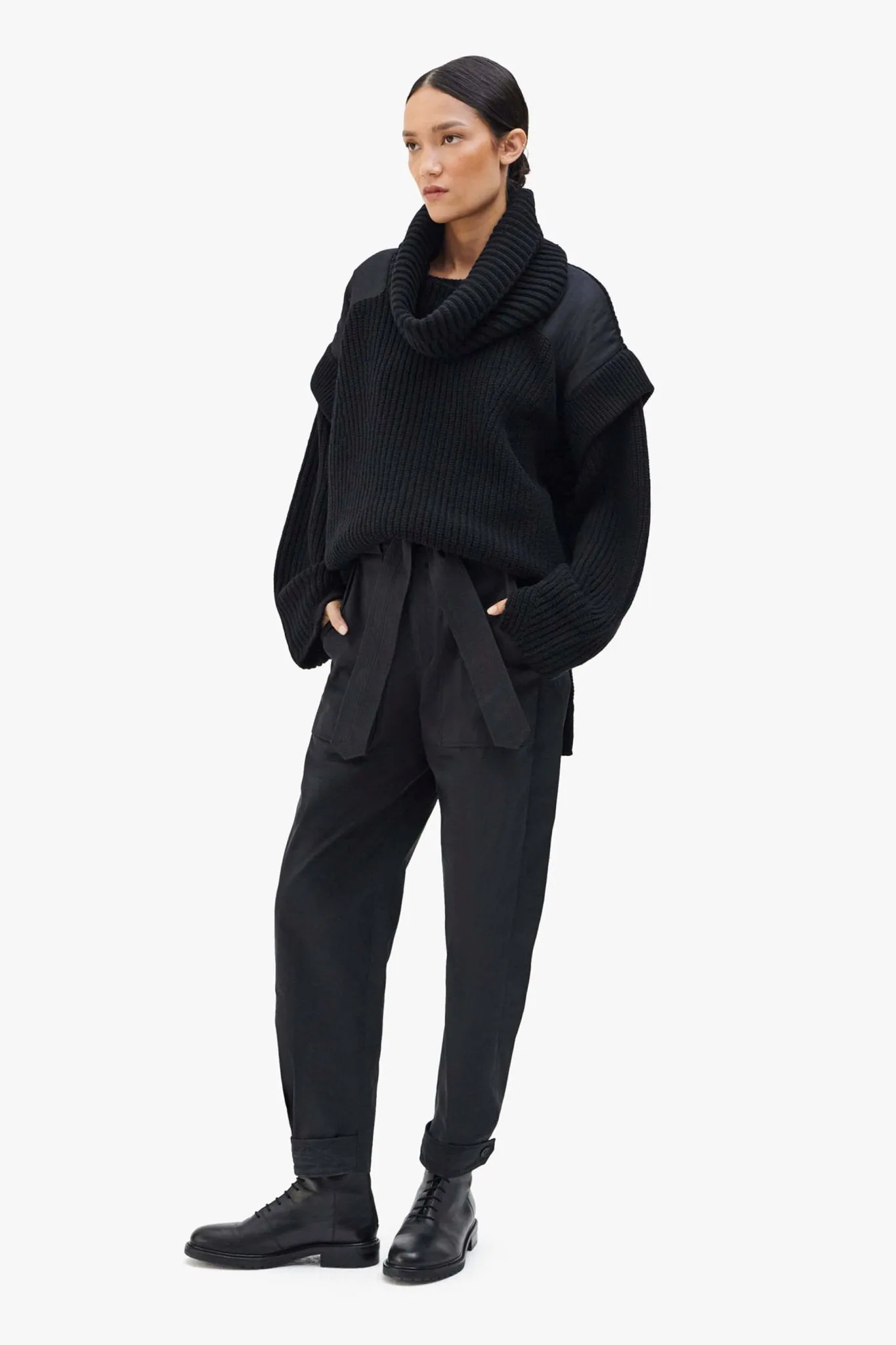 Convertible Rib Crew Jumper - Jet Black