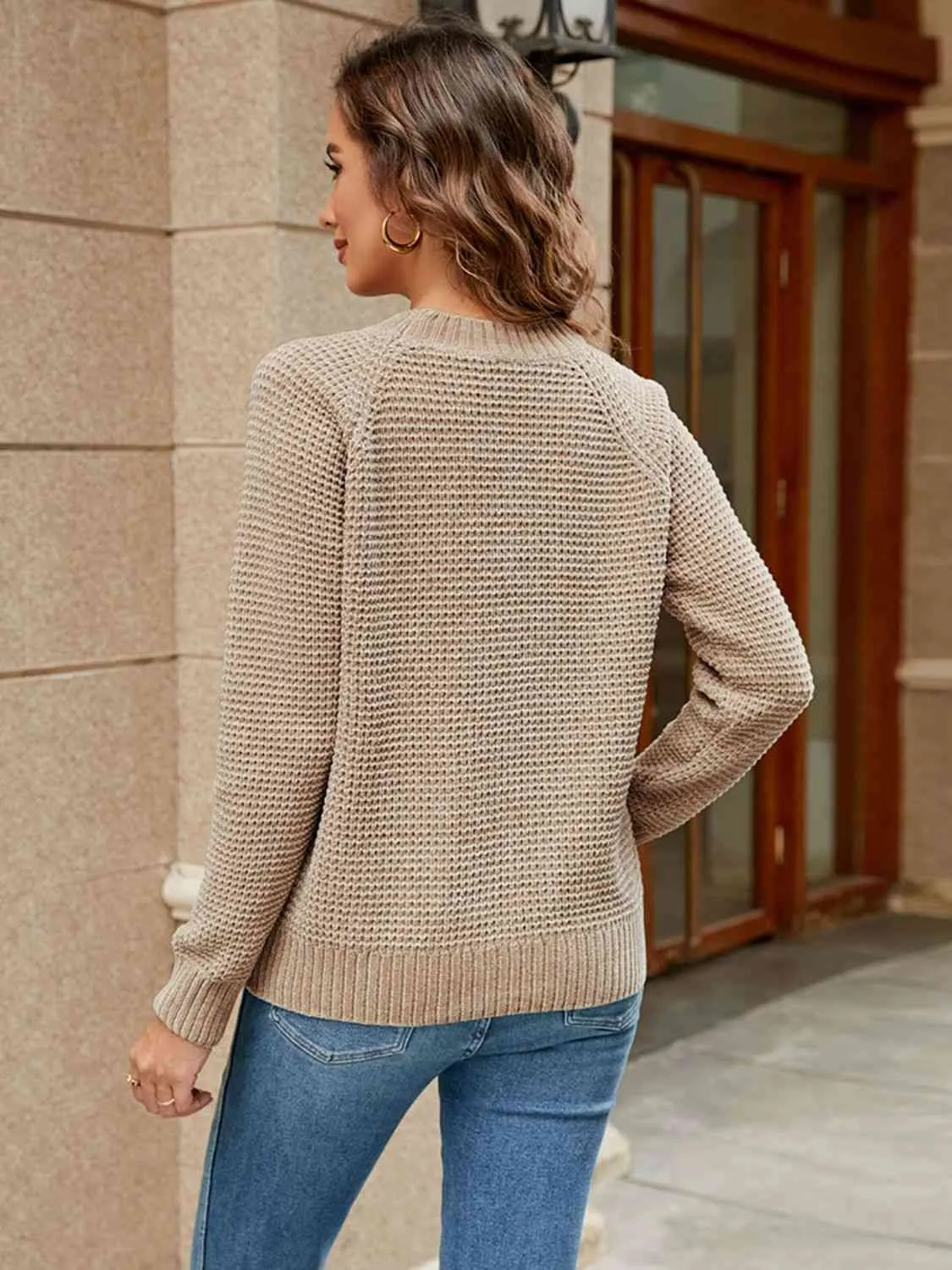 Dakota Round Neck Raglan Sleeve Sweater