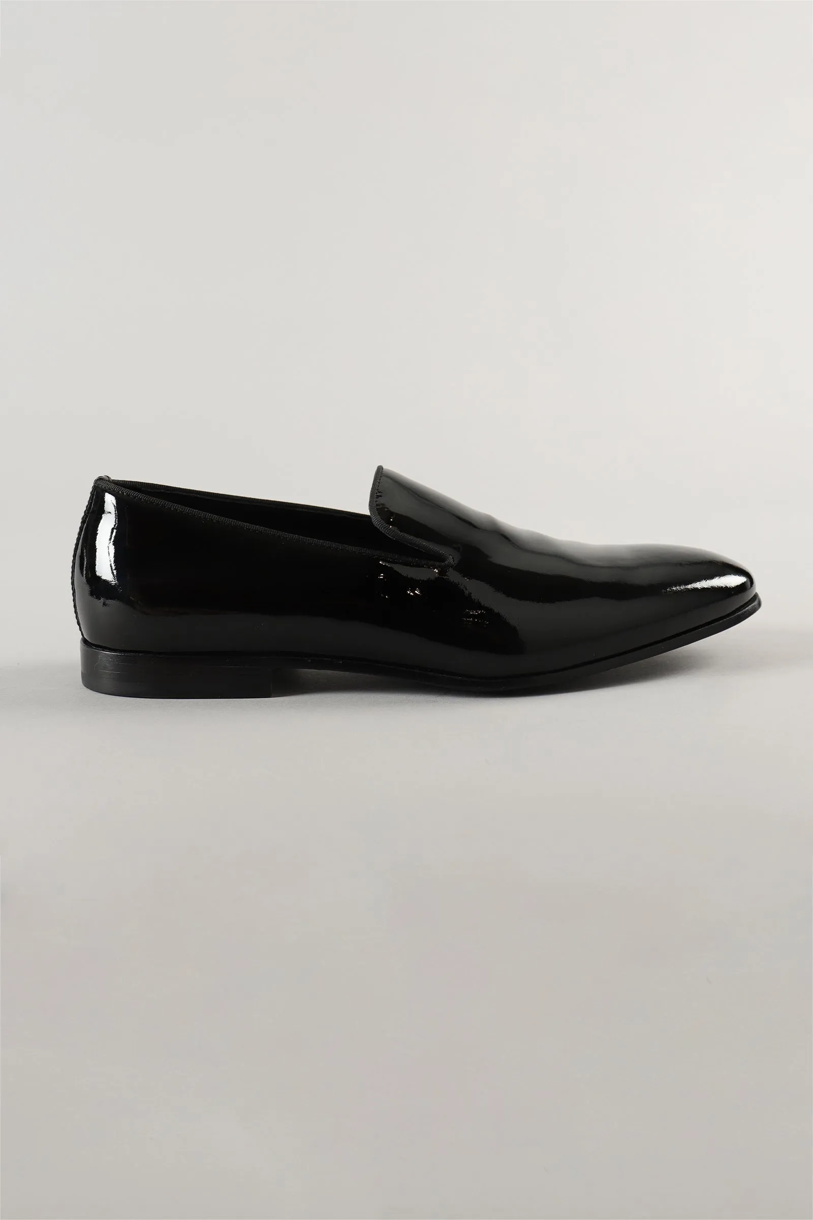 Doucal's Mocassini in Vernice Nero Uomo 80731-18854