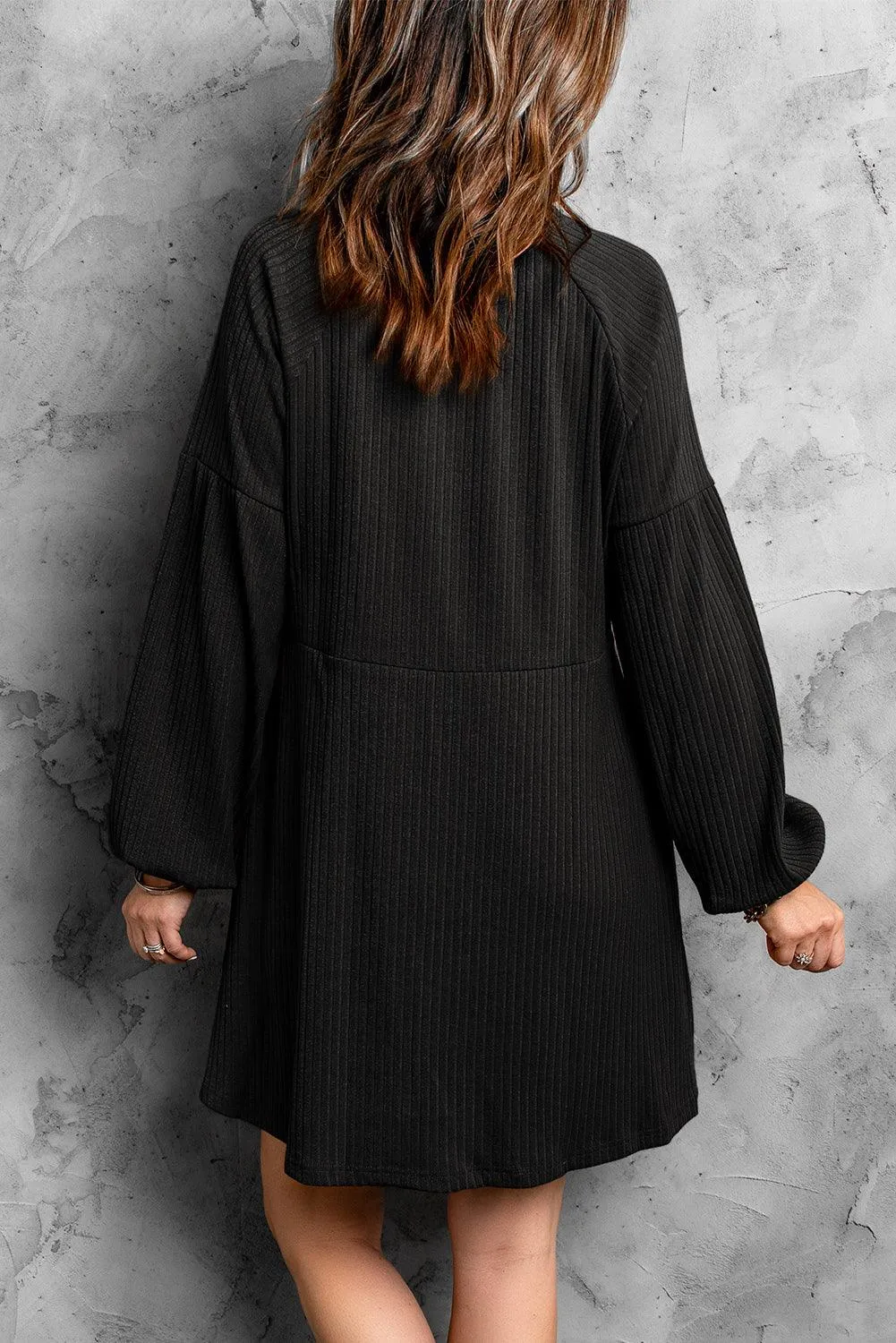 Empire Waist Ribbed Knit Round Neck Dress
