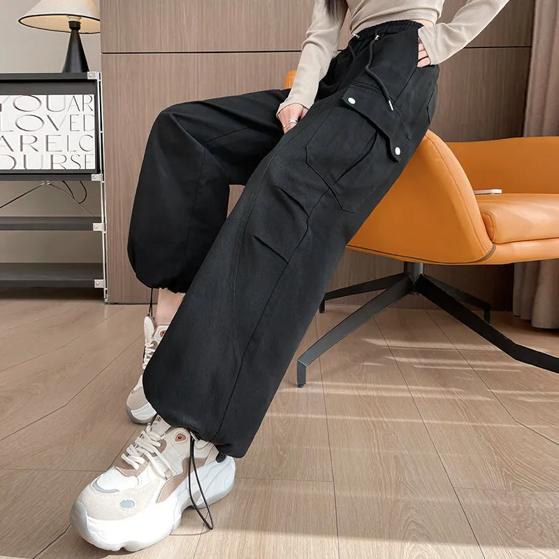 Flattering Solid Color Washed Cotton Cargo Pants for Women
