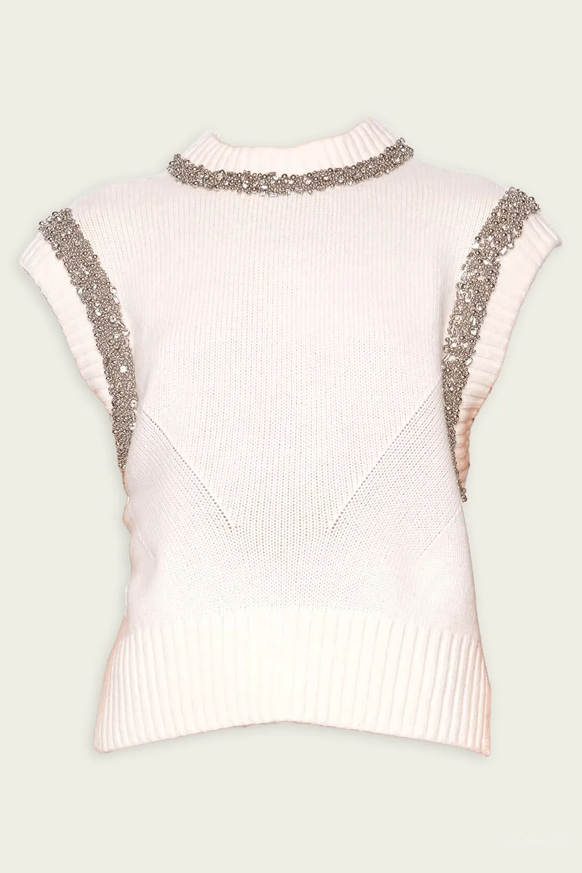 Joanae Pullover With Embellishment in Ivory