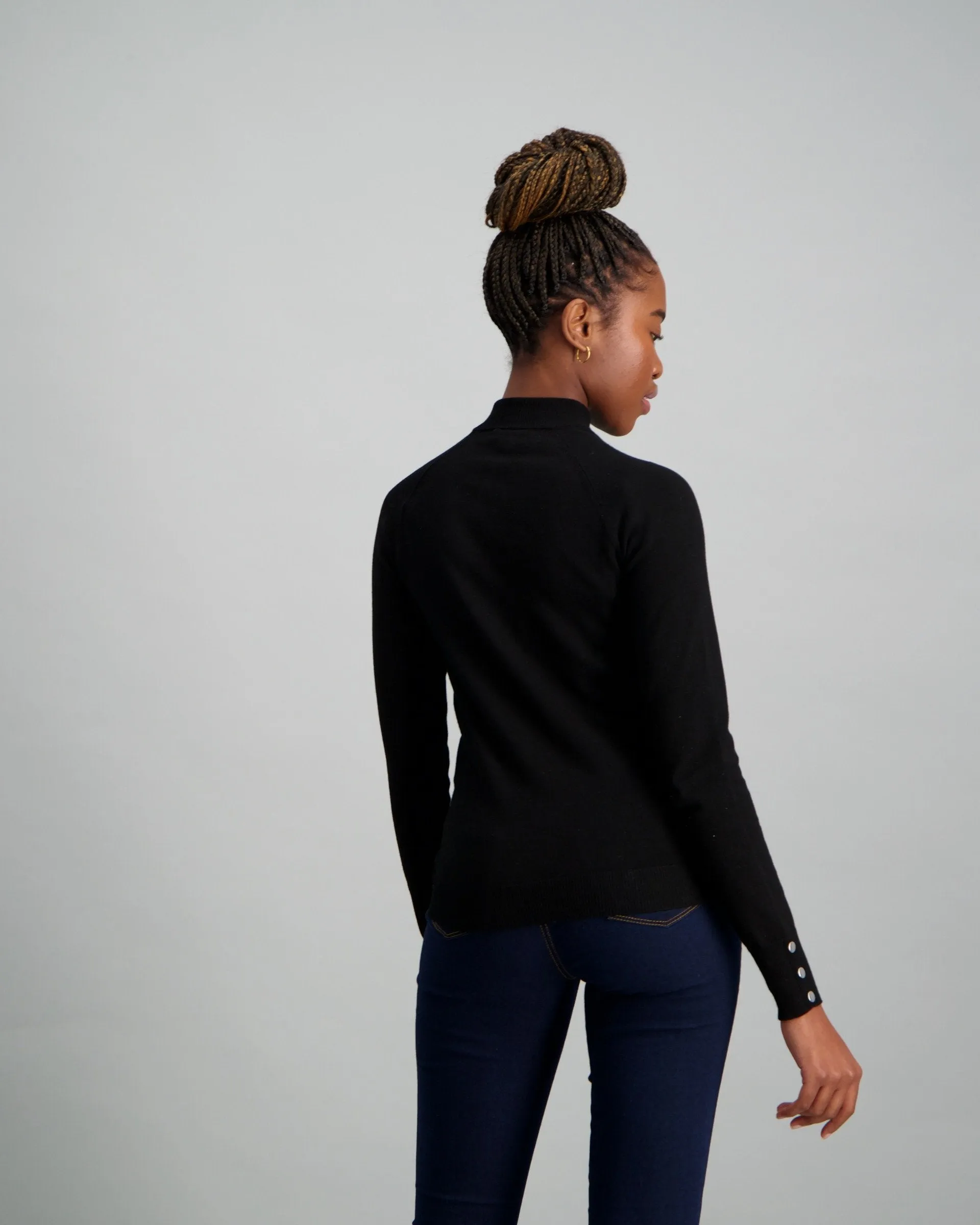 Ladies-Long Sleeve Raglan Turtle Neck Pull Over Black
