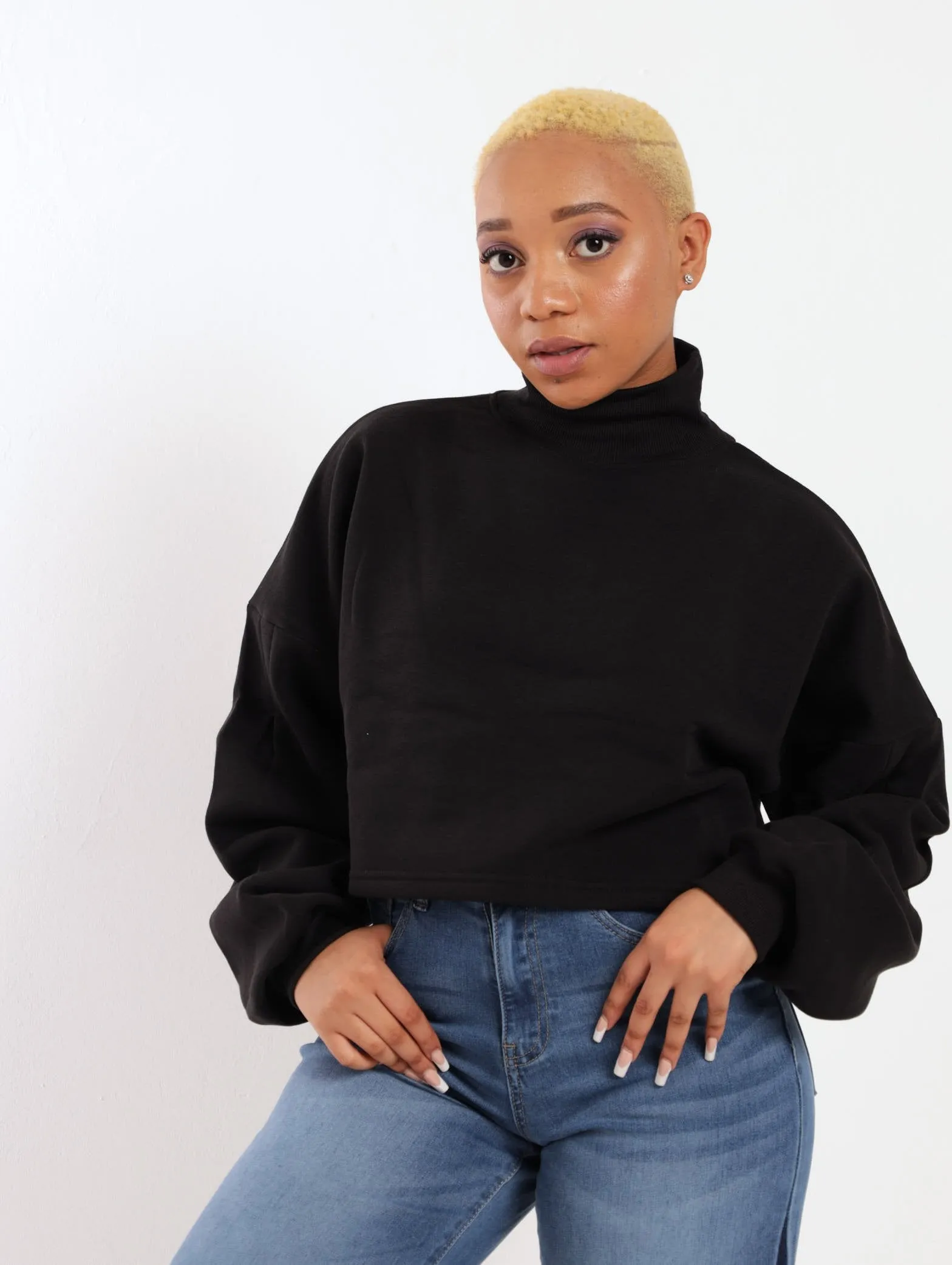 Ladies Pleat Raglan Sleeve Pullover - Black