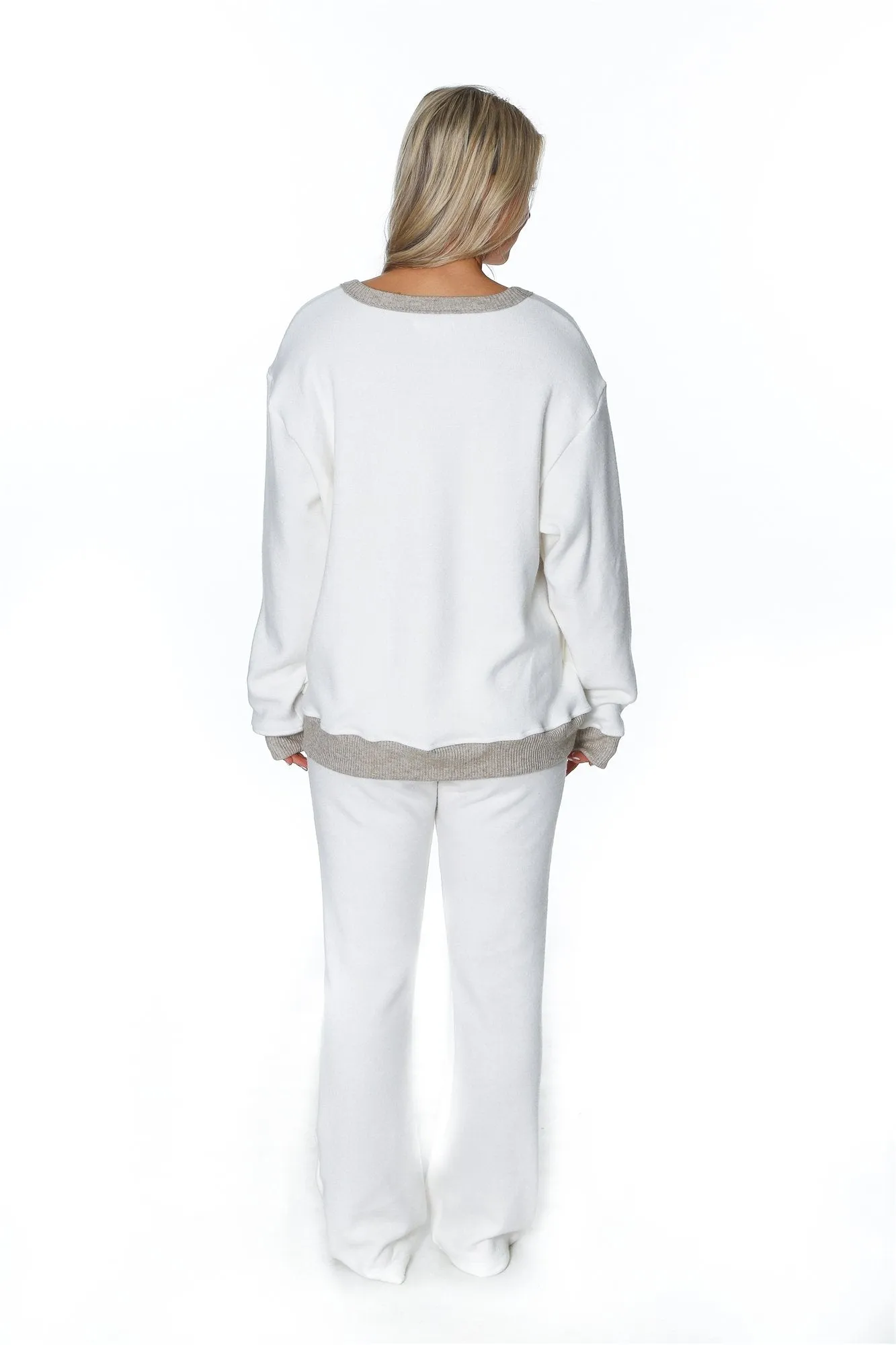 LOCALS CONTRAST PULLOVER