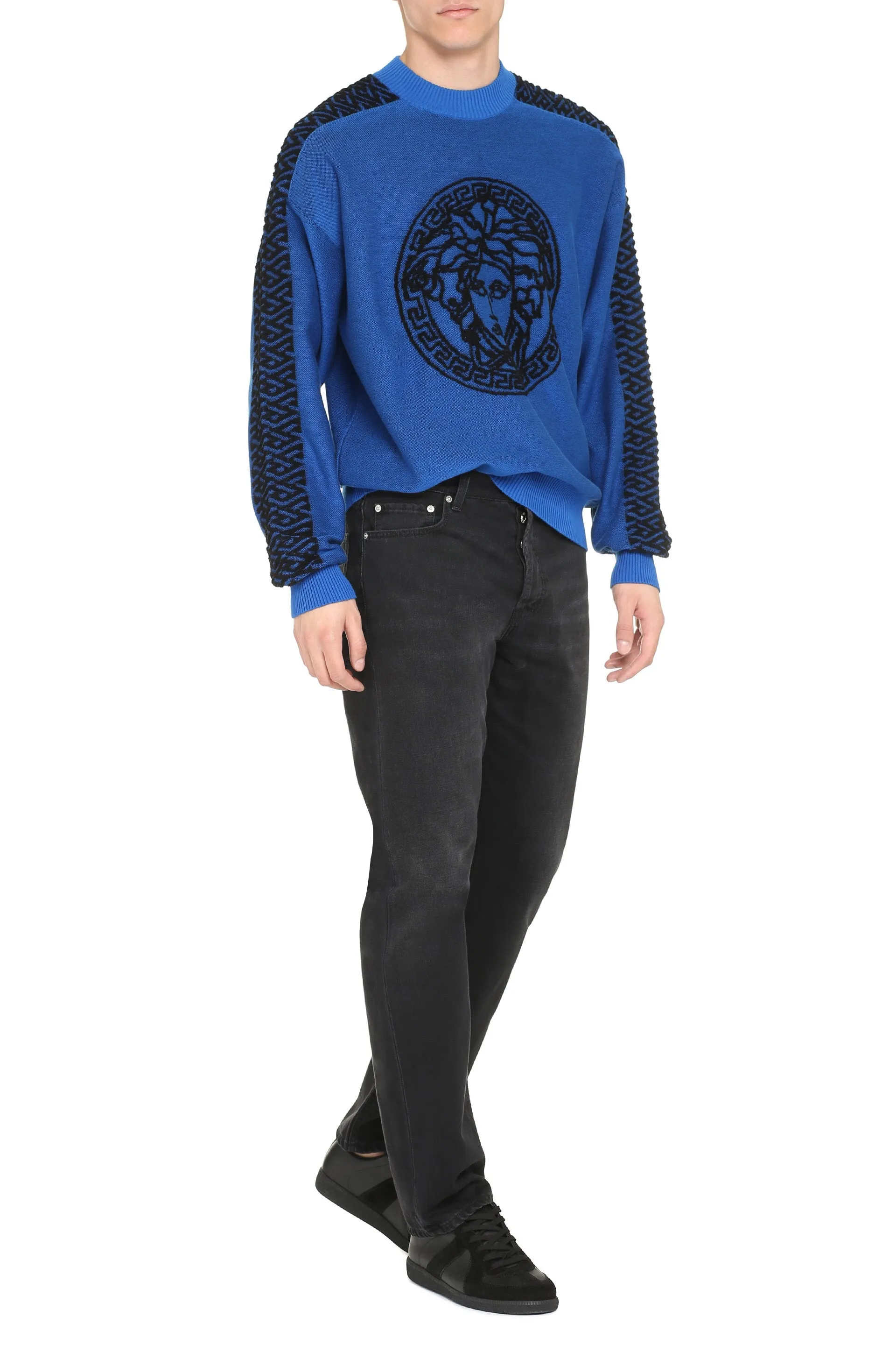 Long sleeve crew-neck sweater