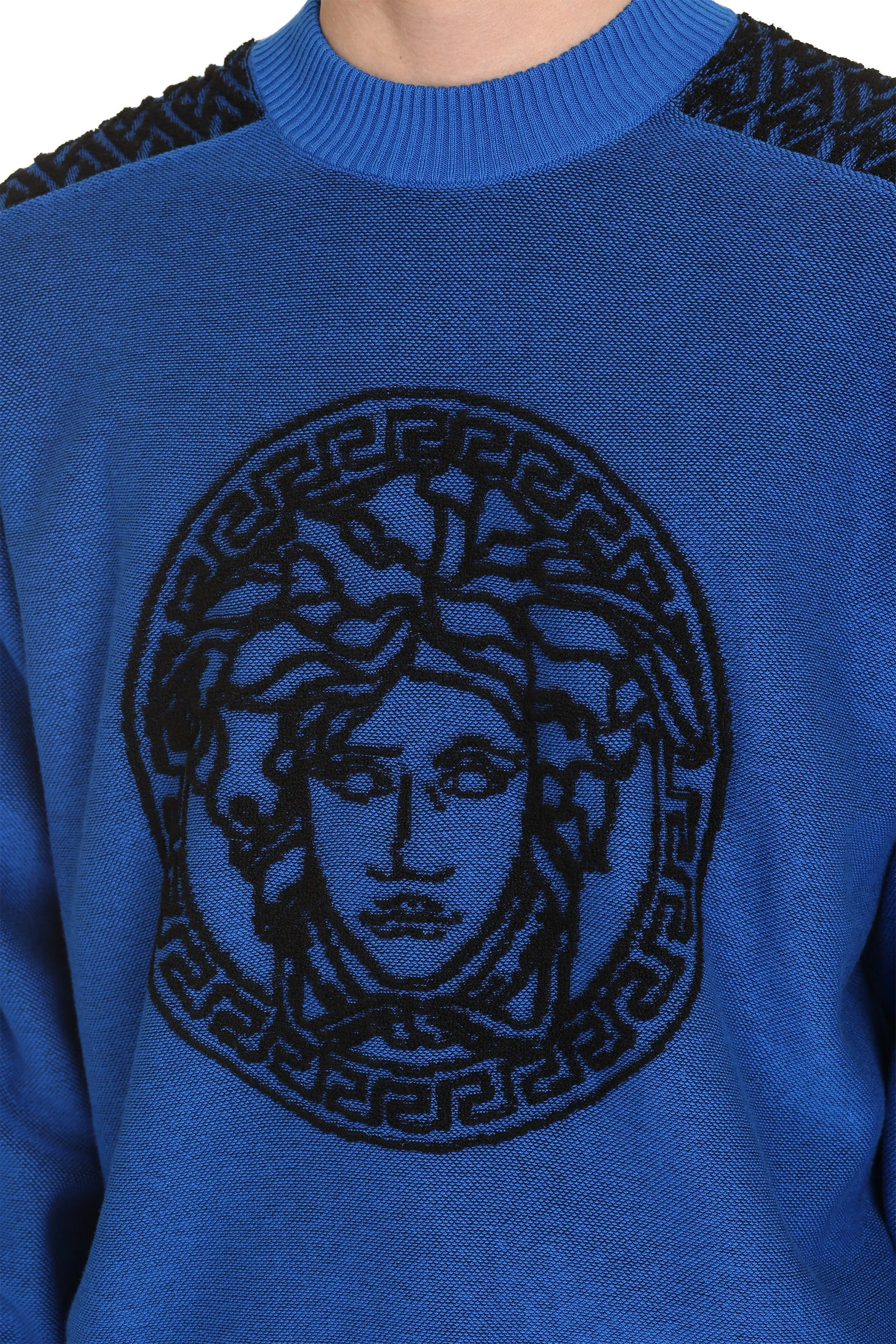 Long sleeve crew-neck sweater