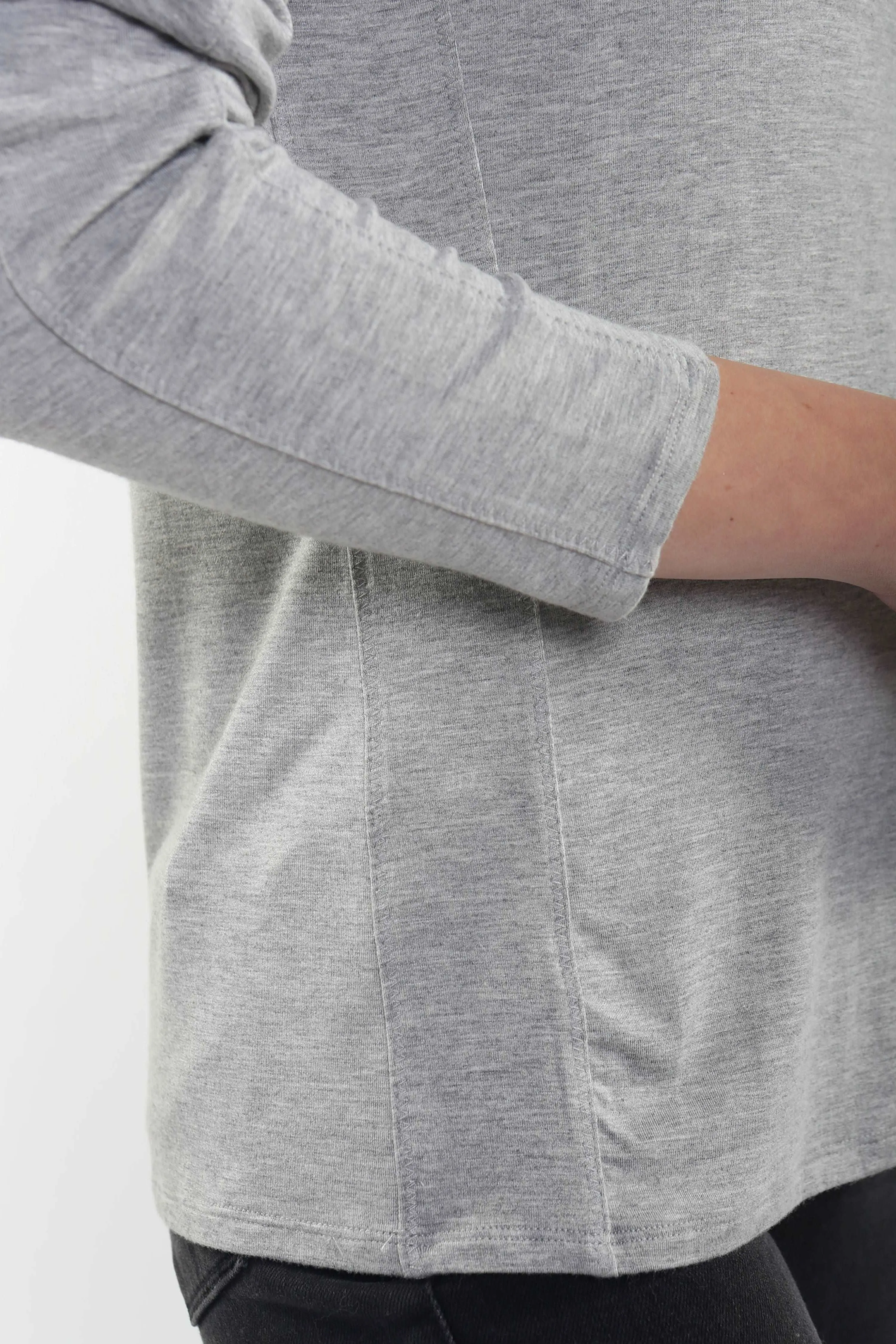 Long Sleeve Fine Knit Crewneck