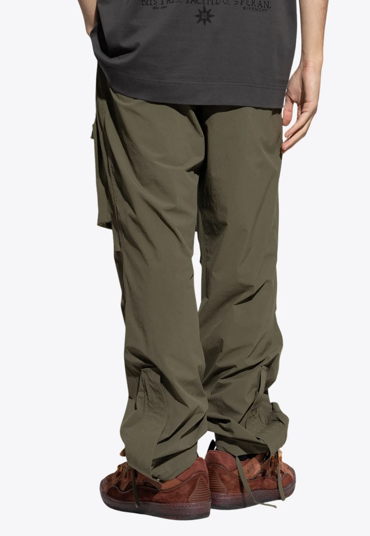Loose-Fit Cargo Pants