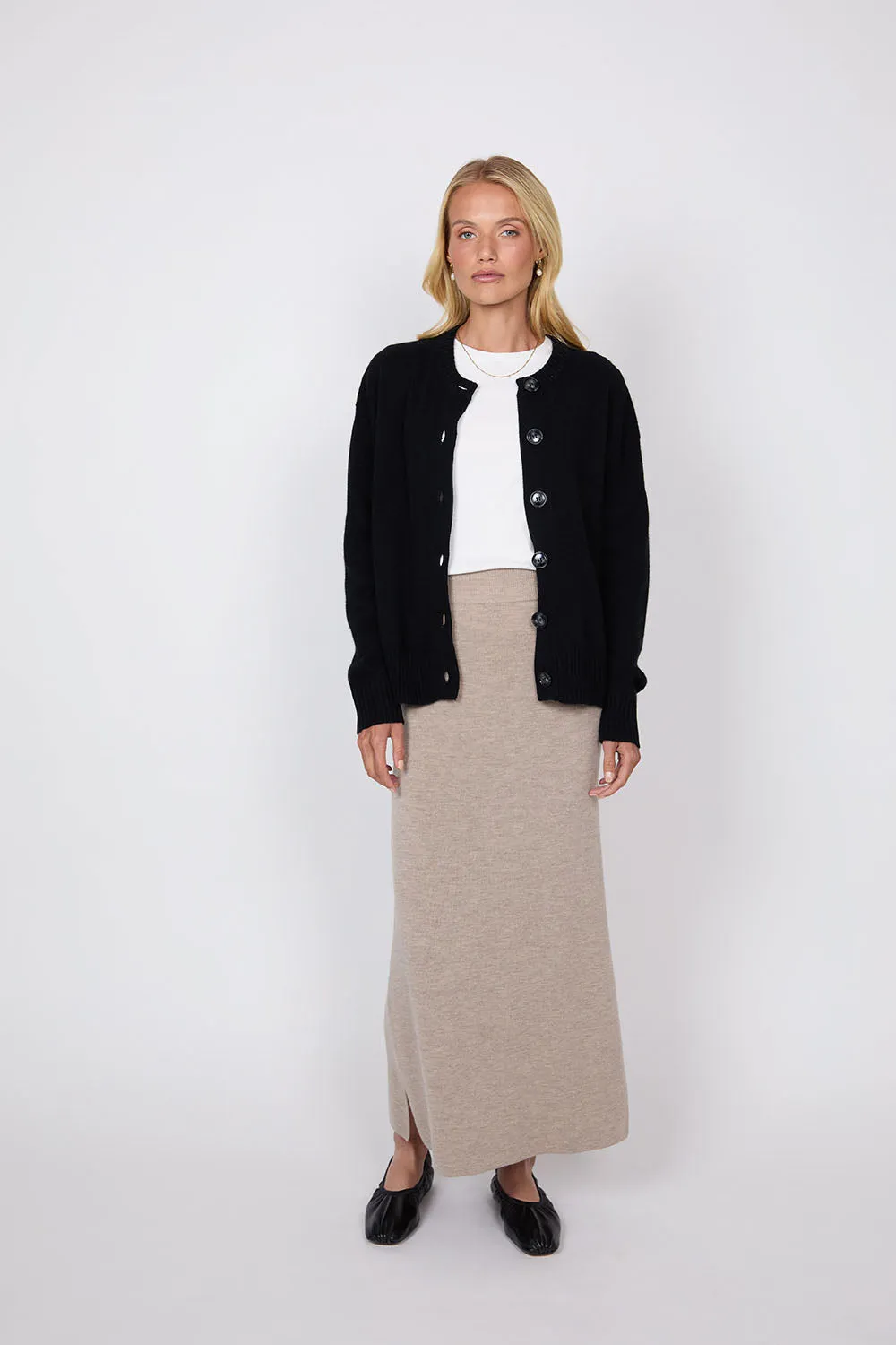 Luxe Cashmere Cardigan - Obsidian