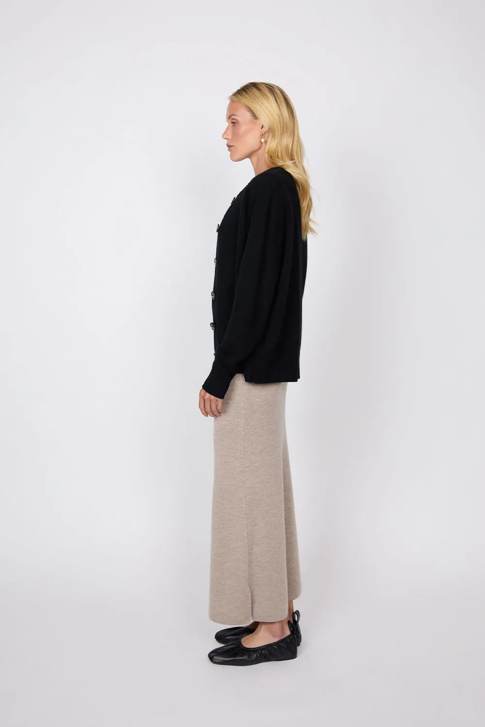 Luxe Cashmere Cardigan - Obsidian