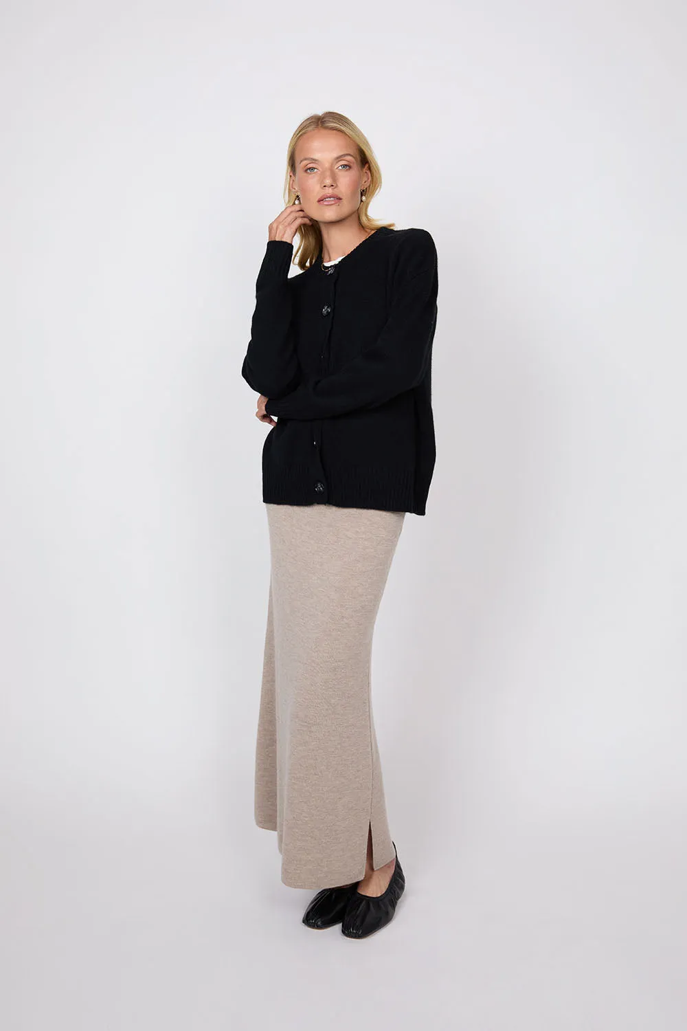 Luxe Cashmere Cardigan - Obsidian