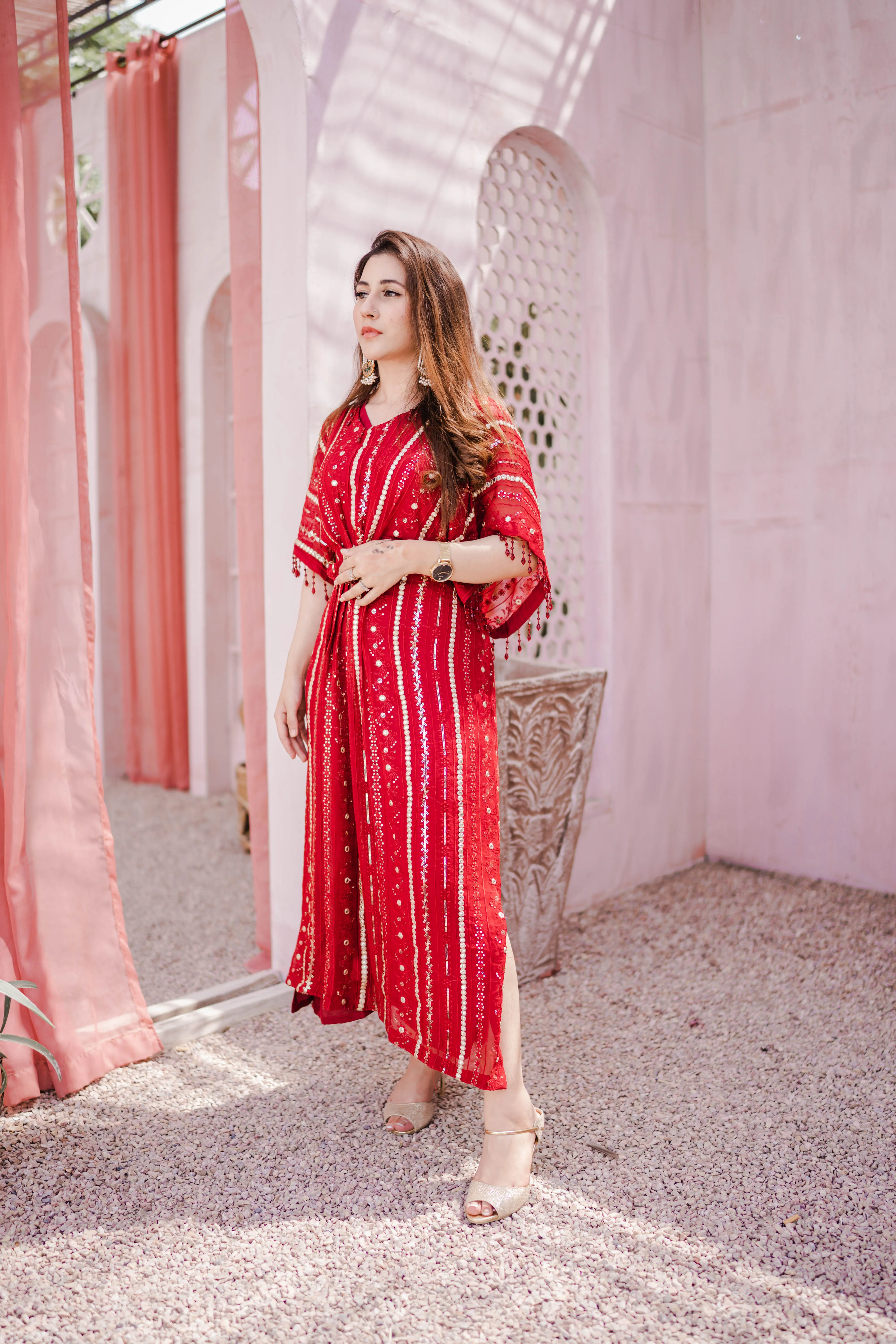 MANAAL ARFEEN