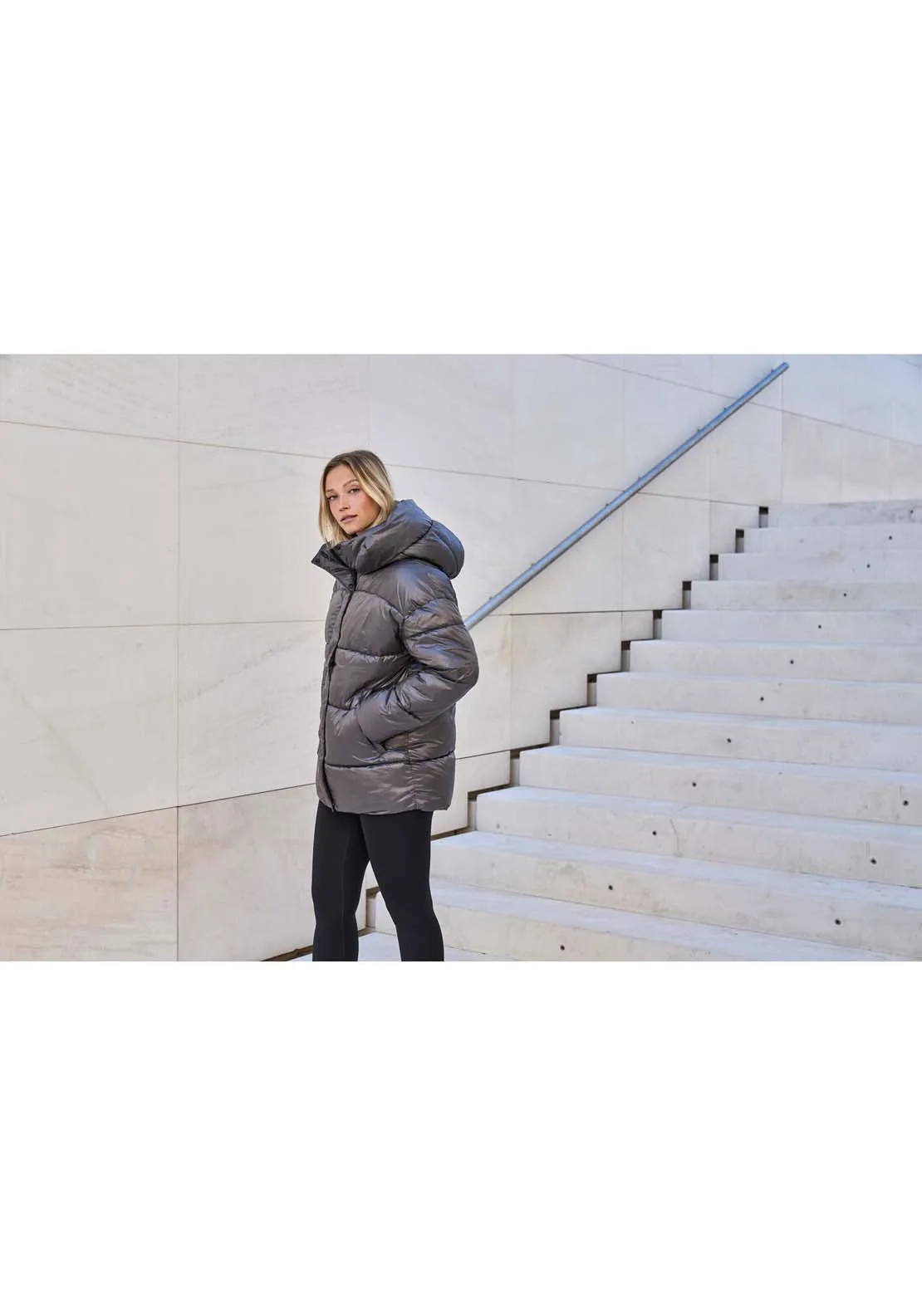 Moriarty  Puffer Jacket - Brown