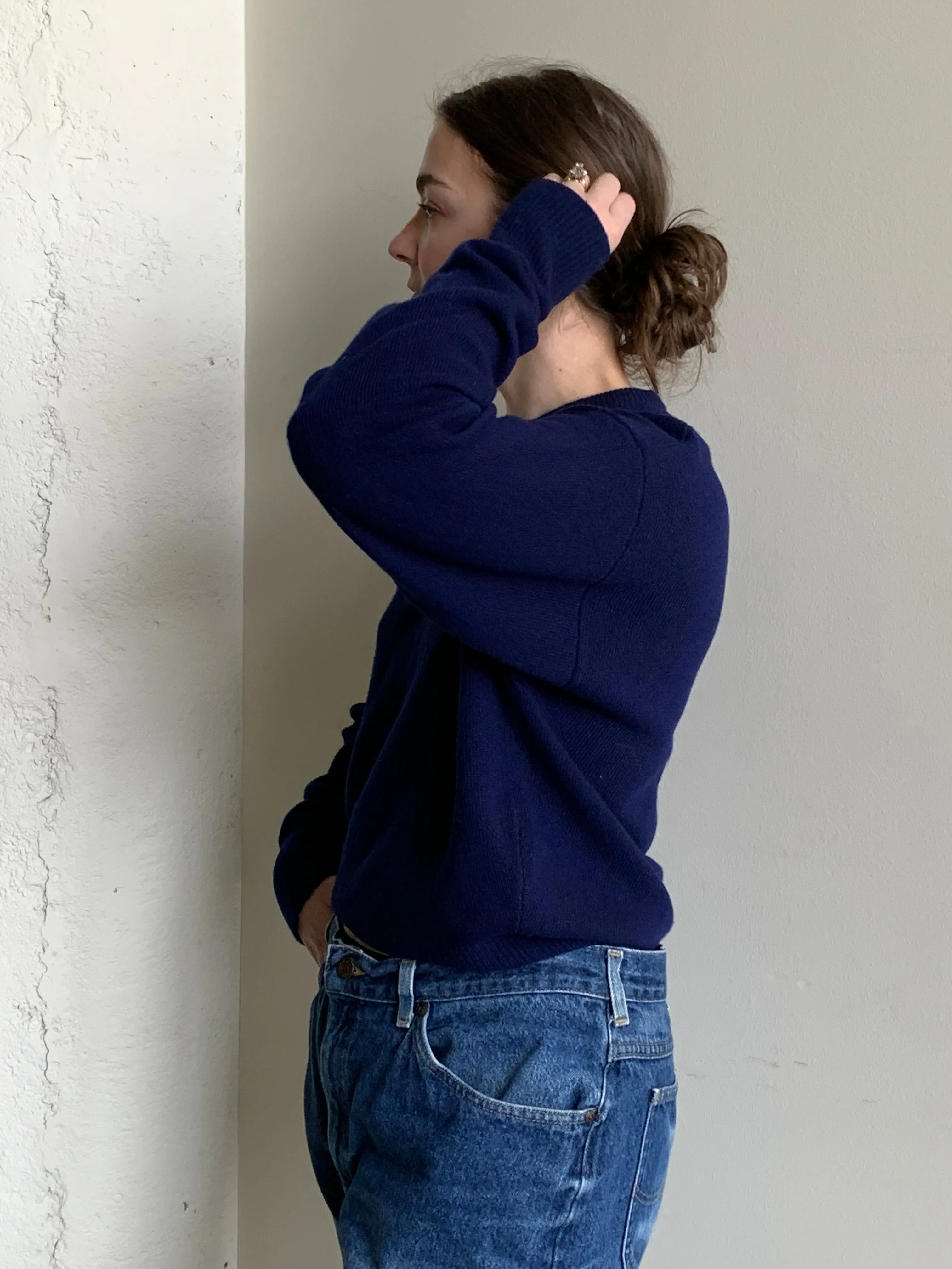 Navy vintage cashmere sweater