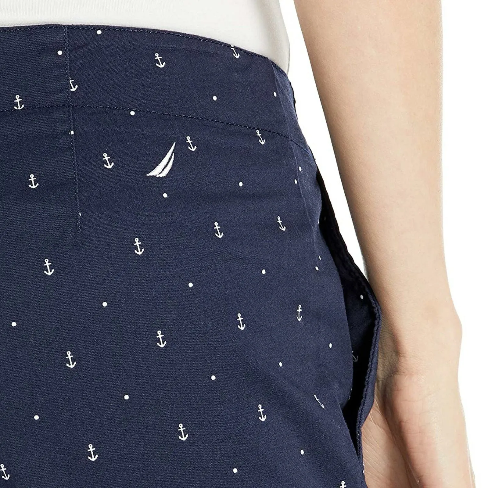 New Nautica Women's Cotton Stretch Twill Shorts. 1387358-NEW 10