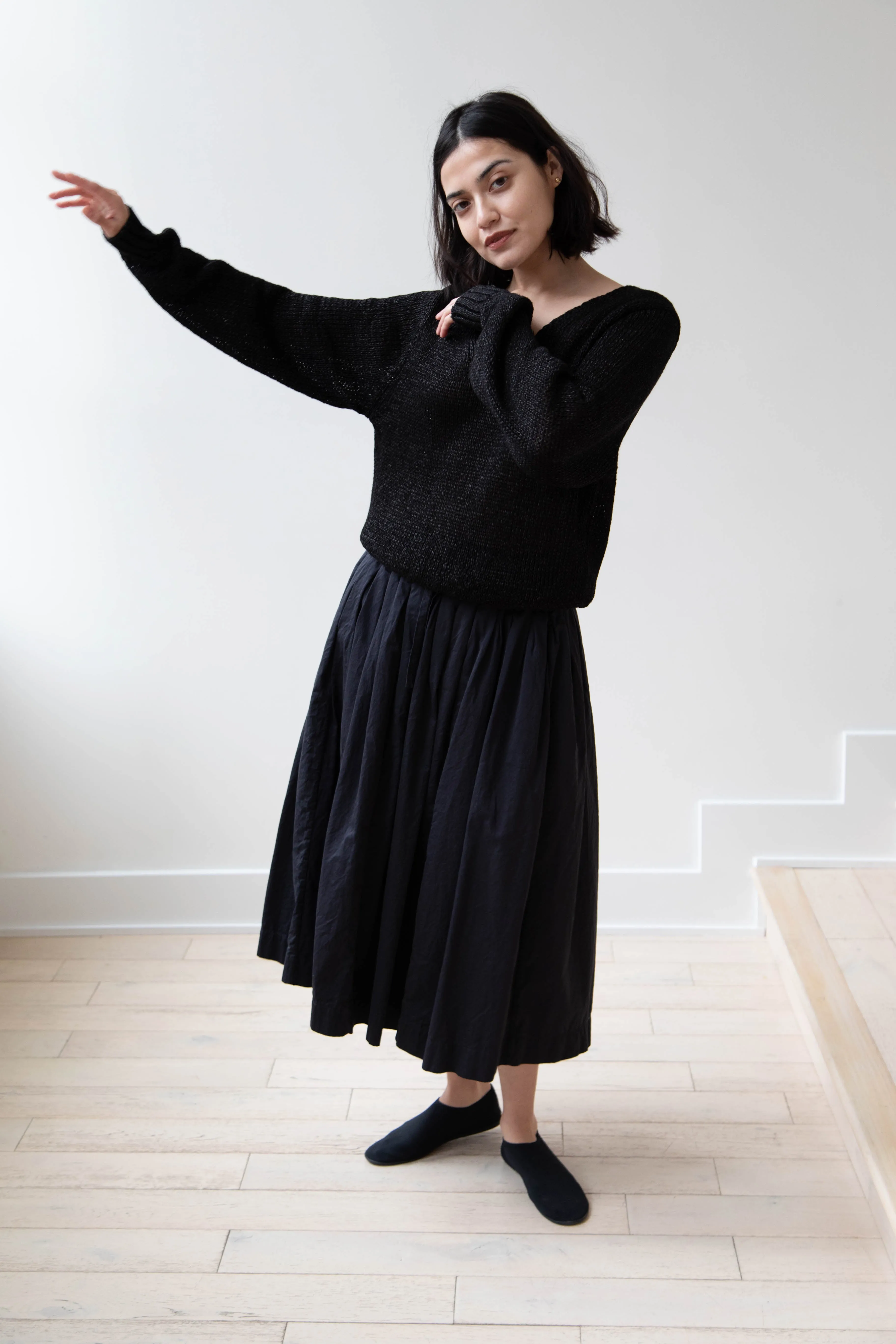 Nothing Written | Sia V-Neck Pullover in Black