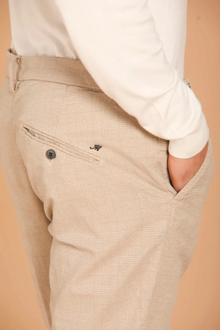 Osaka men's chino pants in cotton with a houndstooth design carrot fit
