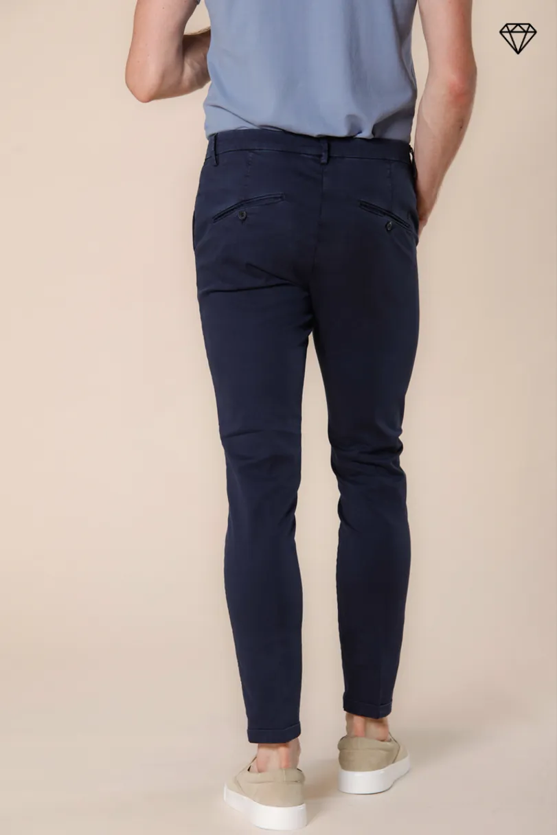 Osaka men's chino pants in fine cotton and tencel tricotine carrot fit ①