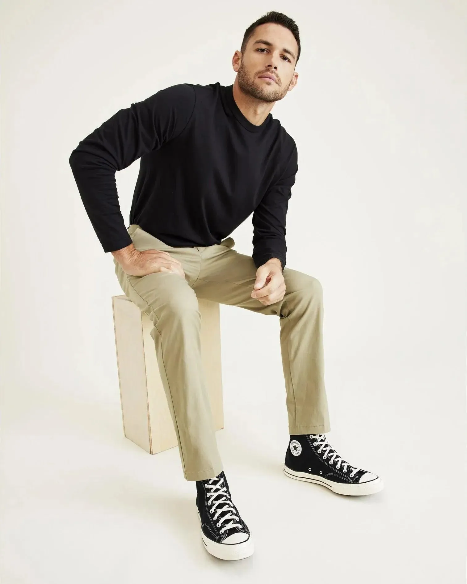 Pantalón Chino Dockers de Hombre Slim Fit Smart 360 Flex Alpha Silver Sage Beige