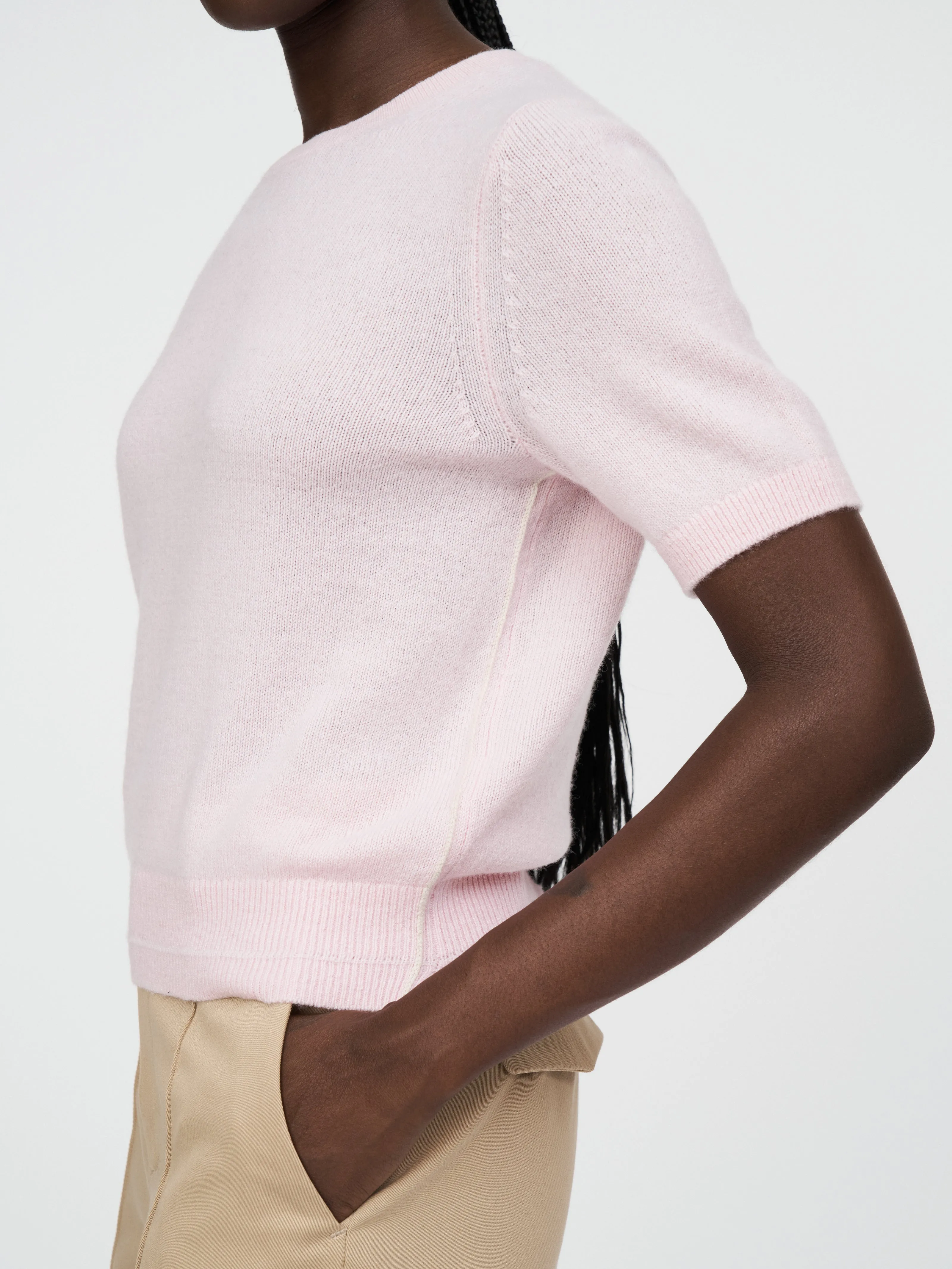 Petite T in Whisper Pink