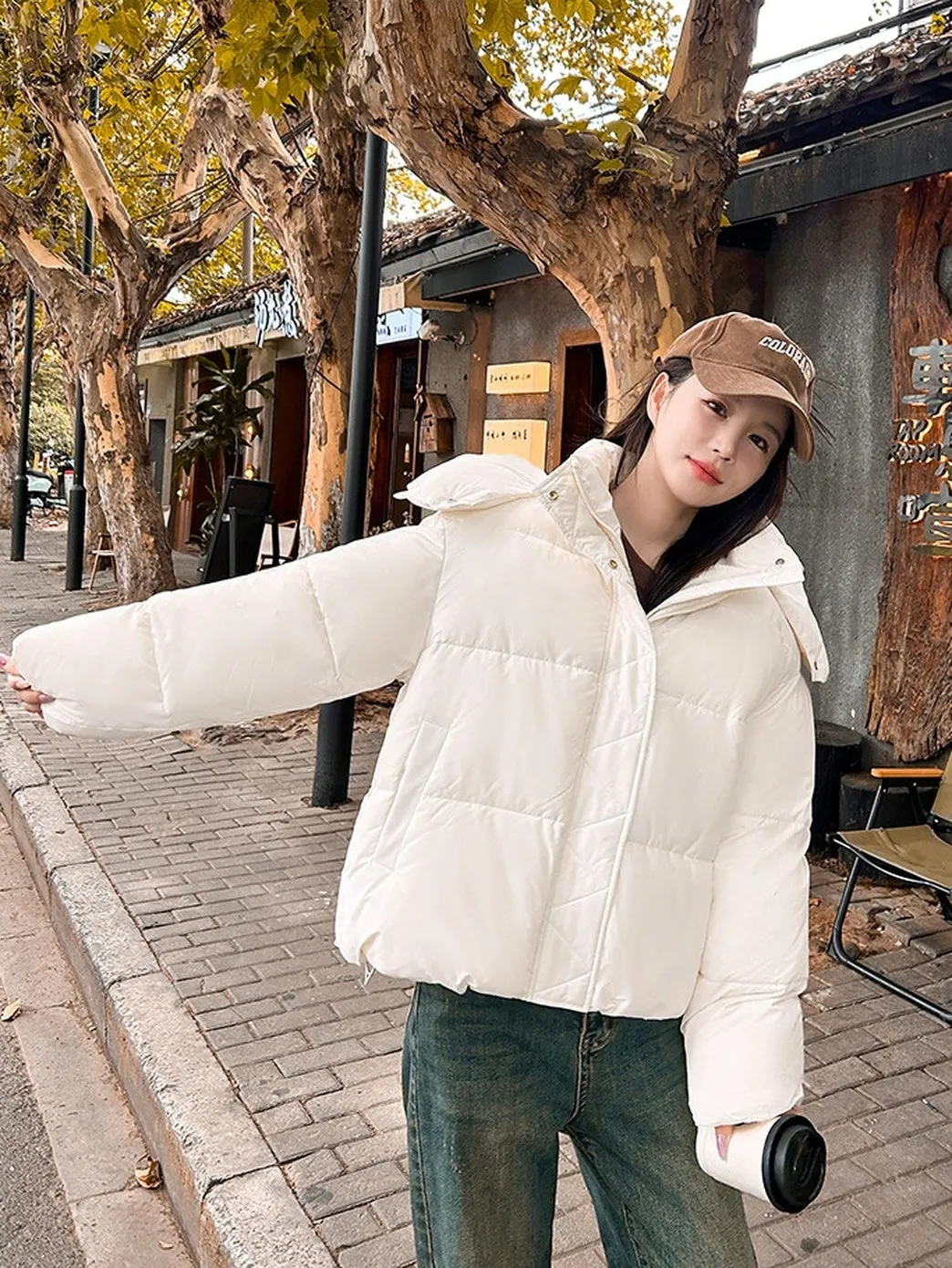 Quilted and Windproof Solid Puffer Jacket for Women