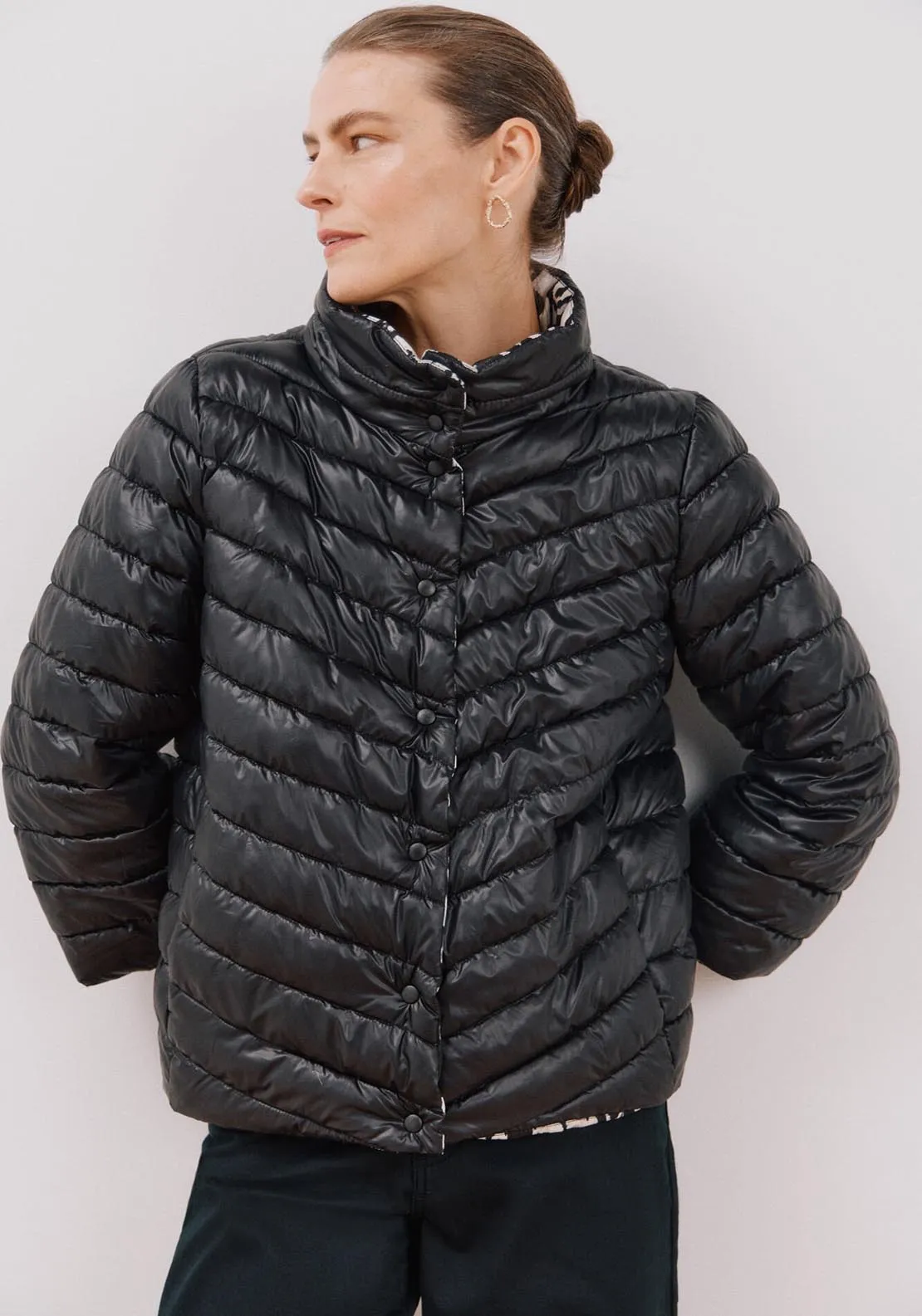 Reversible Short Padded Jacket - Black