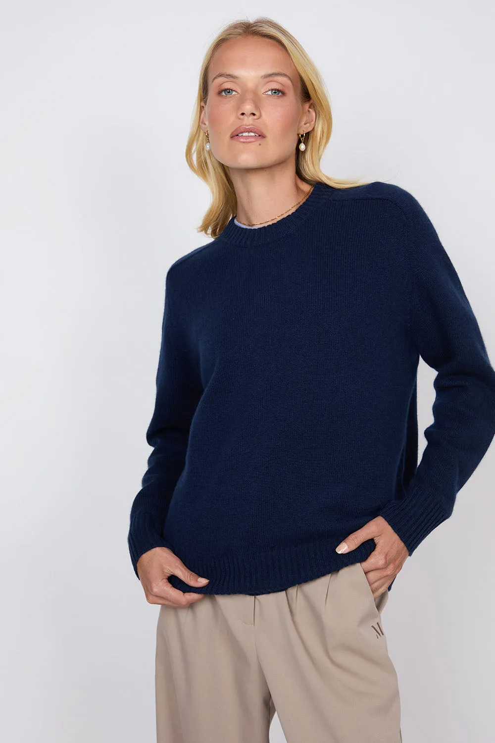 Saddle Cashmere Crew - Midnight